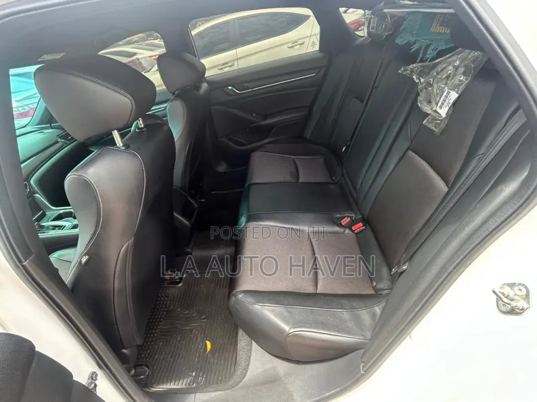 Honda Accord Sport 2.0T 2020 White