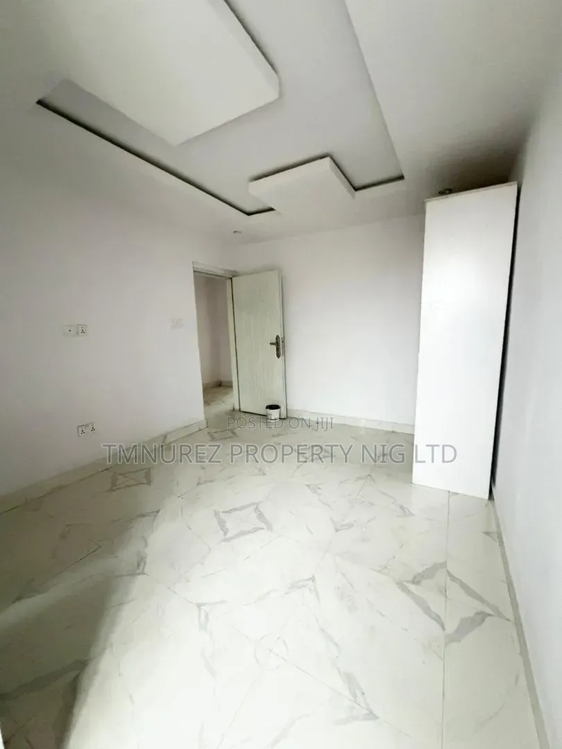 Studio Apartment in Ikota for rent