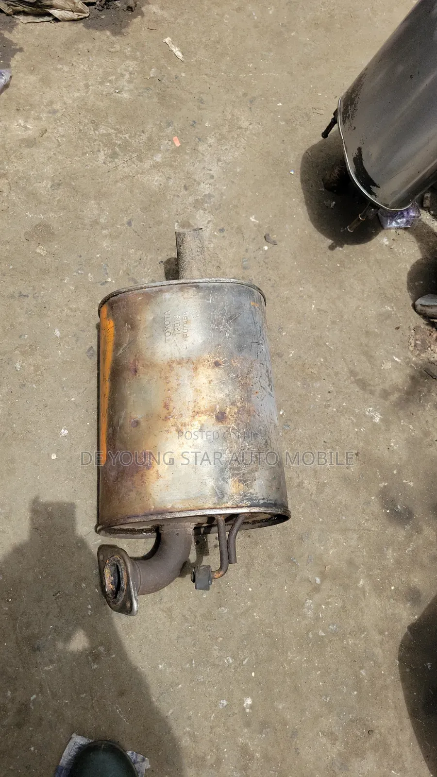 Back Exhaust Port for Toyota Highlander 2003 Model
