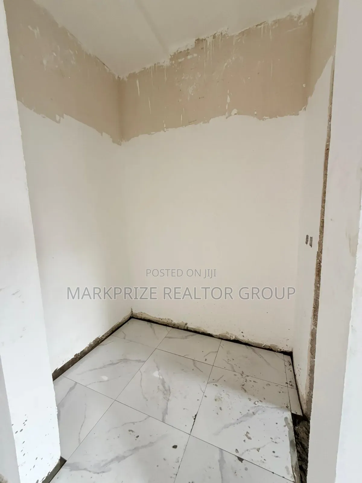 Furnished 3bdrm Duplex in Gbagada Lagos for sale