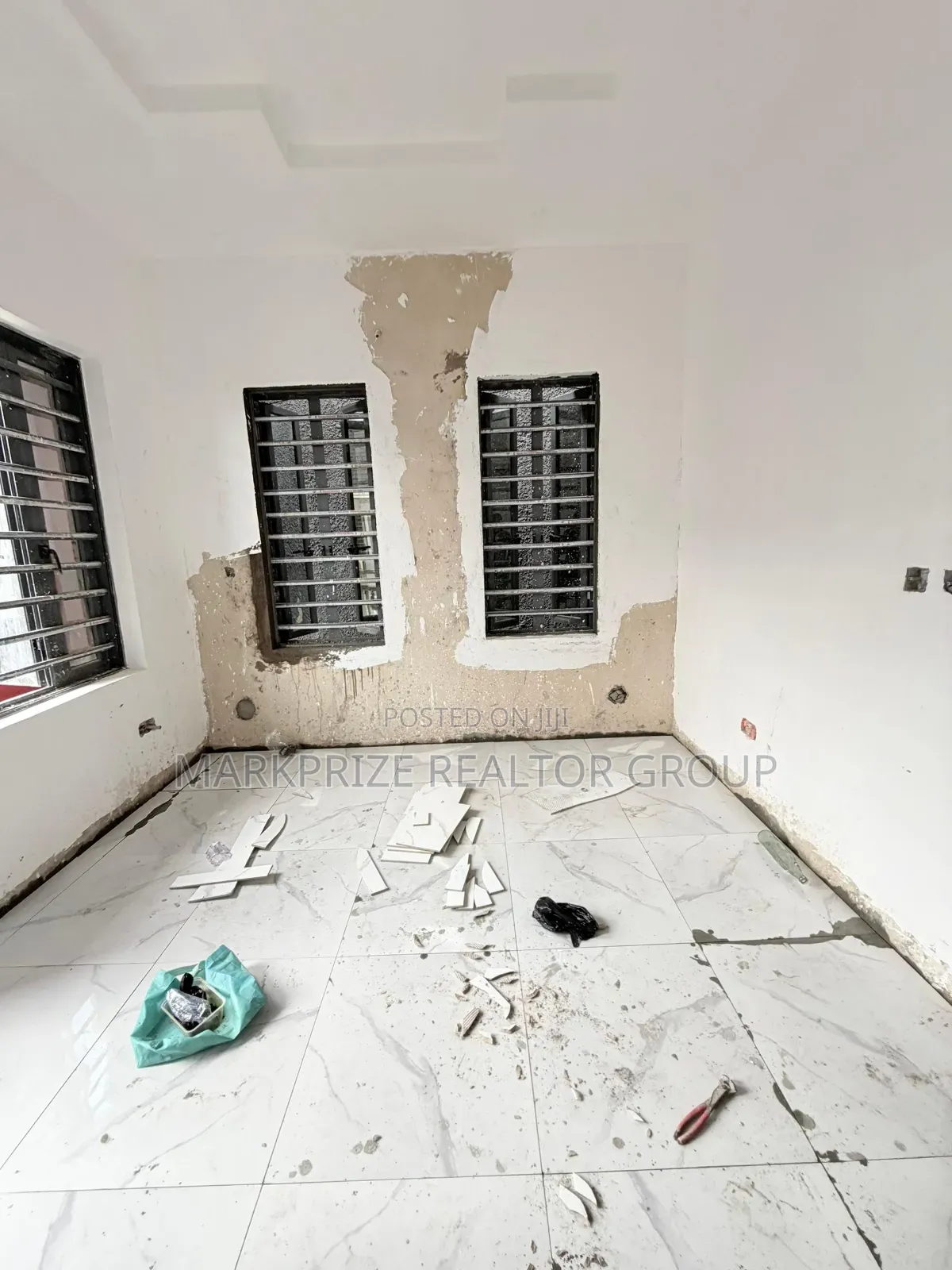 Furnished 3bdrm Duplex in Gbagada Lagos for sale