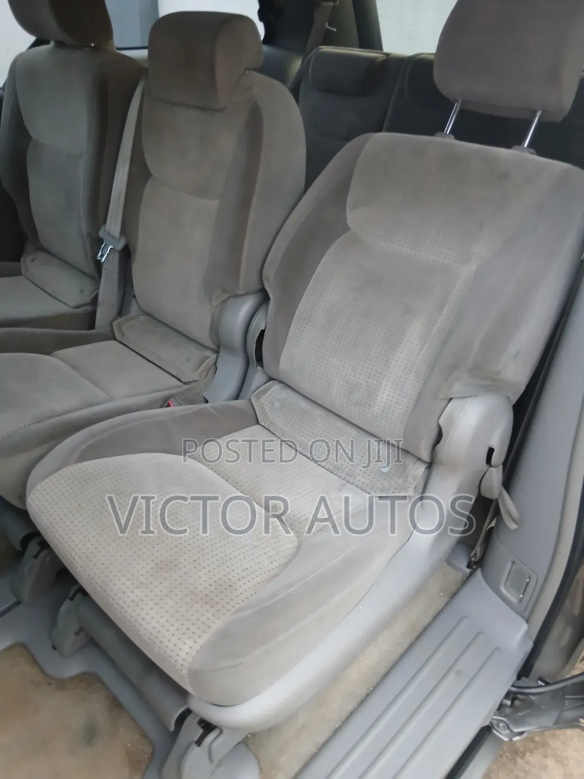 Toyota Sienna 2009 Gray
