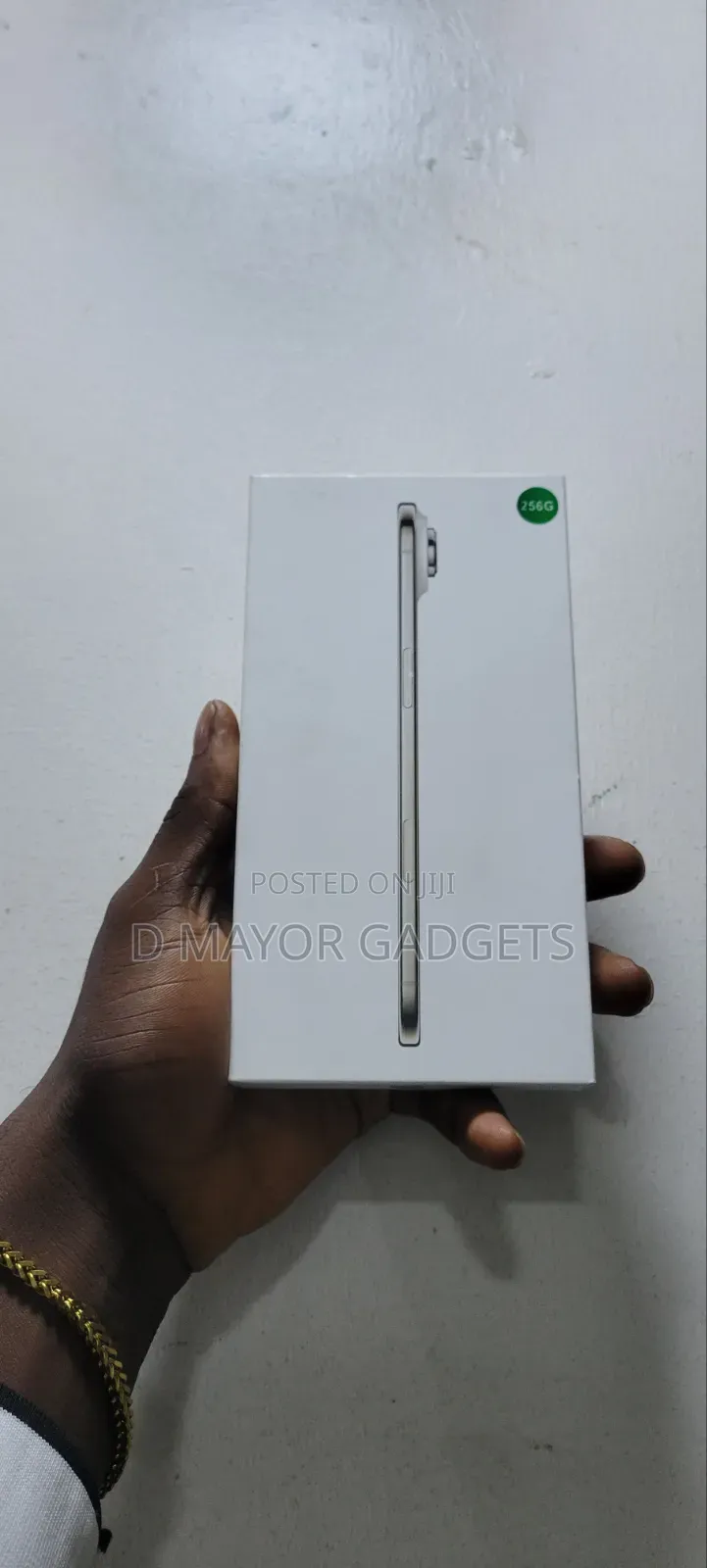New Apple iPhone Air 256 GB Gold