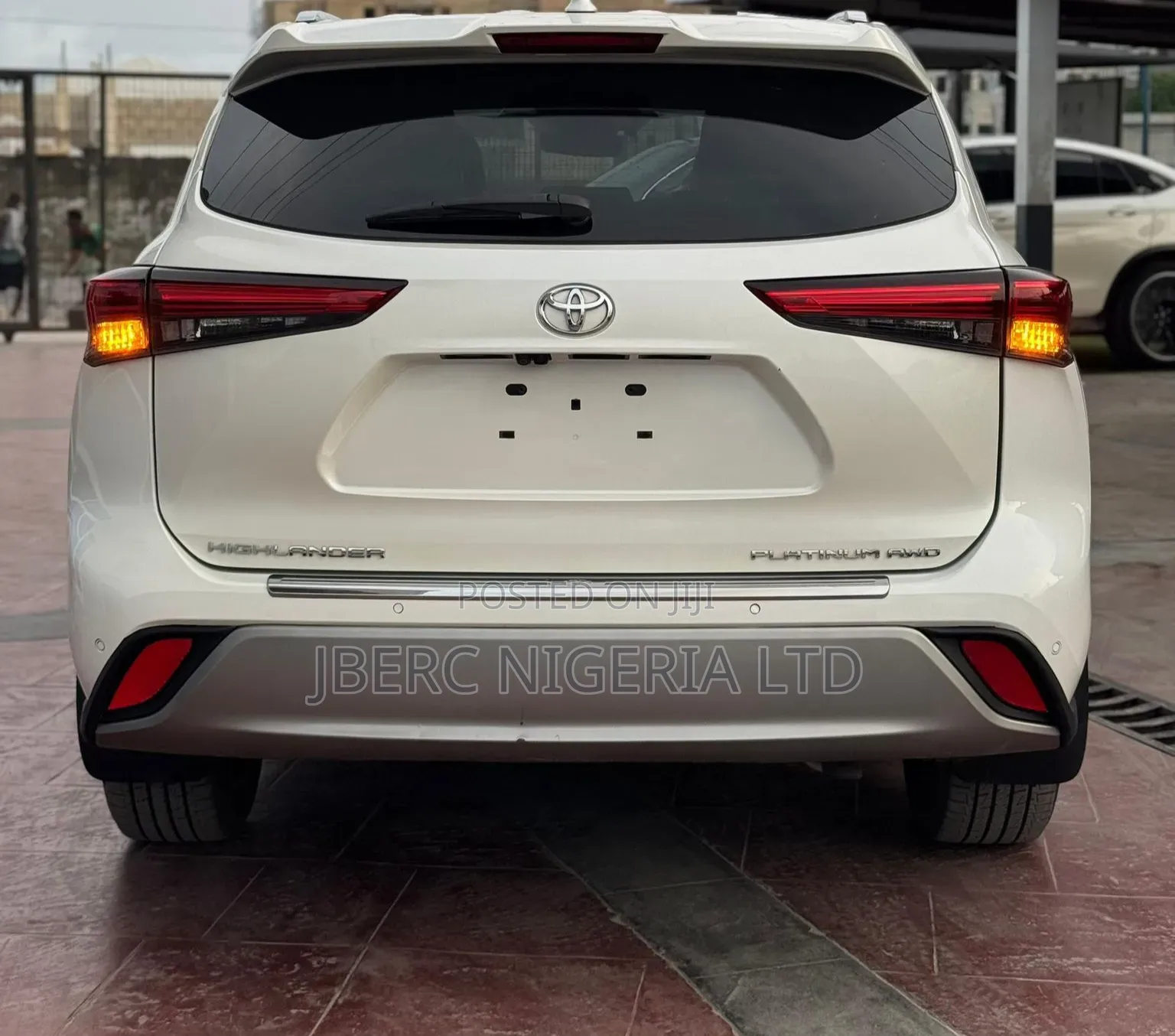 Toyota Highlander Platinum AWD 2020 White