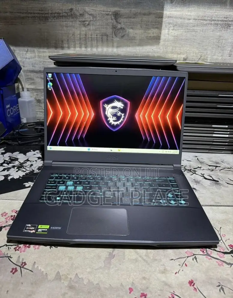 Laptop MSI GF75 Thin 16GB AMD Ryzen 5 SSD 512GB