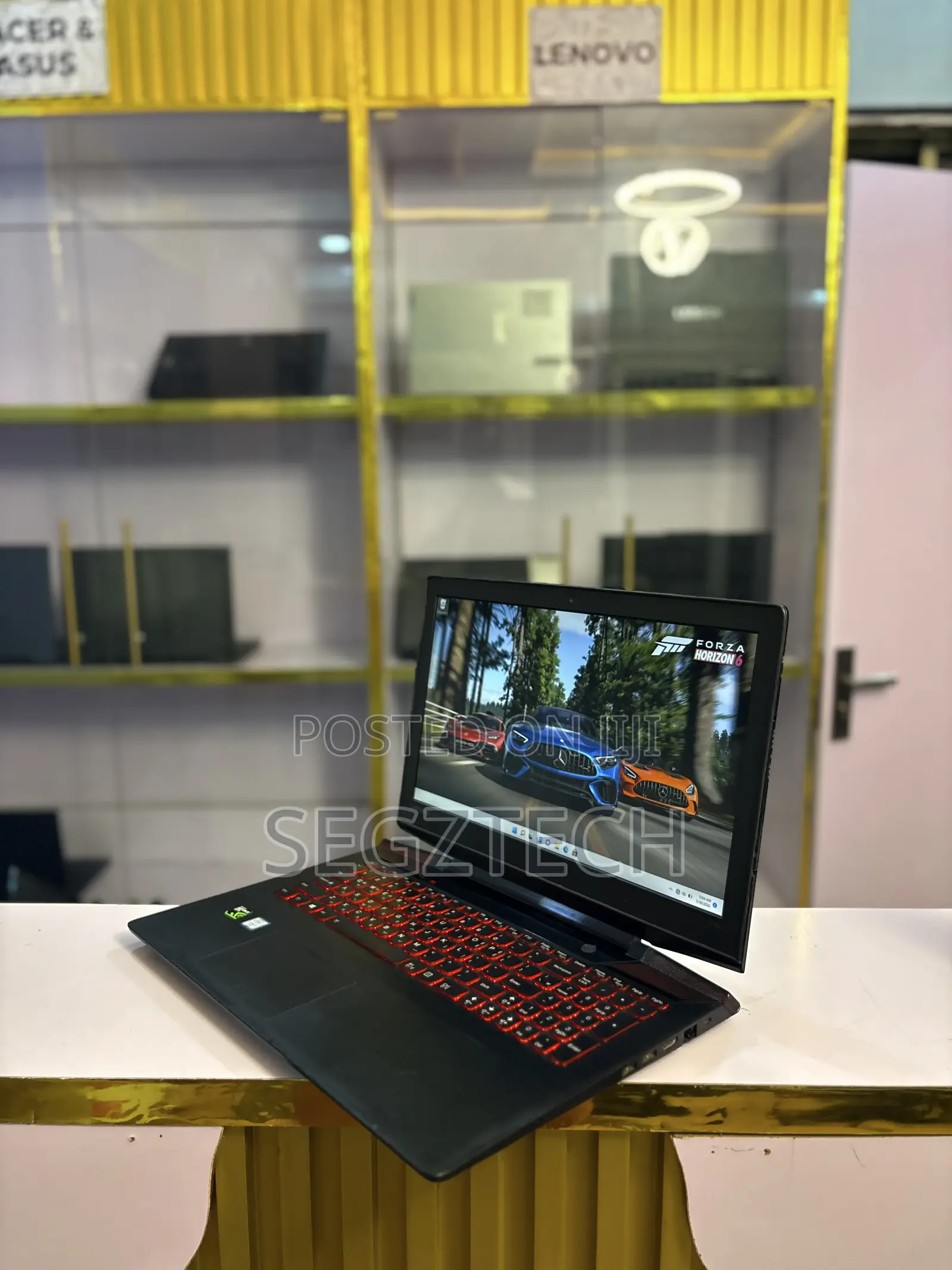 Laptop Lenovo IdeaPad Y730 16GB Intel Core i7 SSHD+SSD 1T