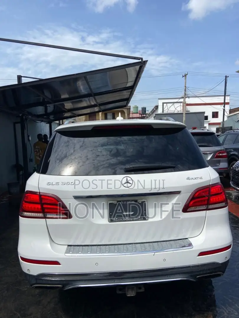 Mercedes-Benz GLE-Class 2017 White