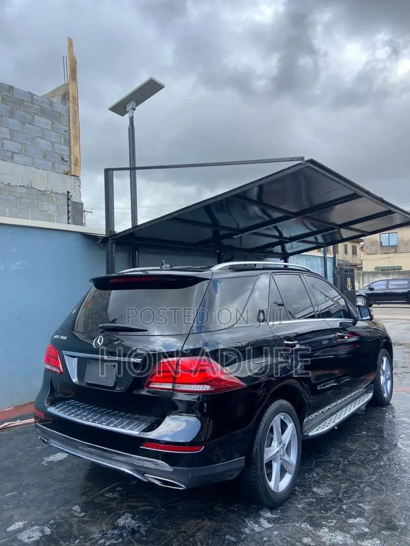 Mercedes-Benz GLE-Class 2017 Black