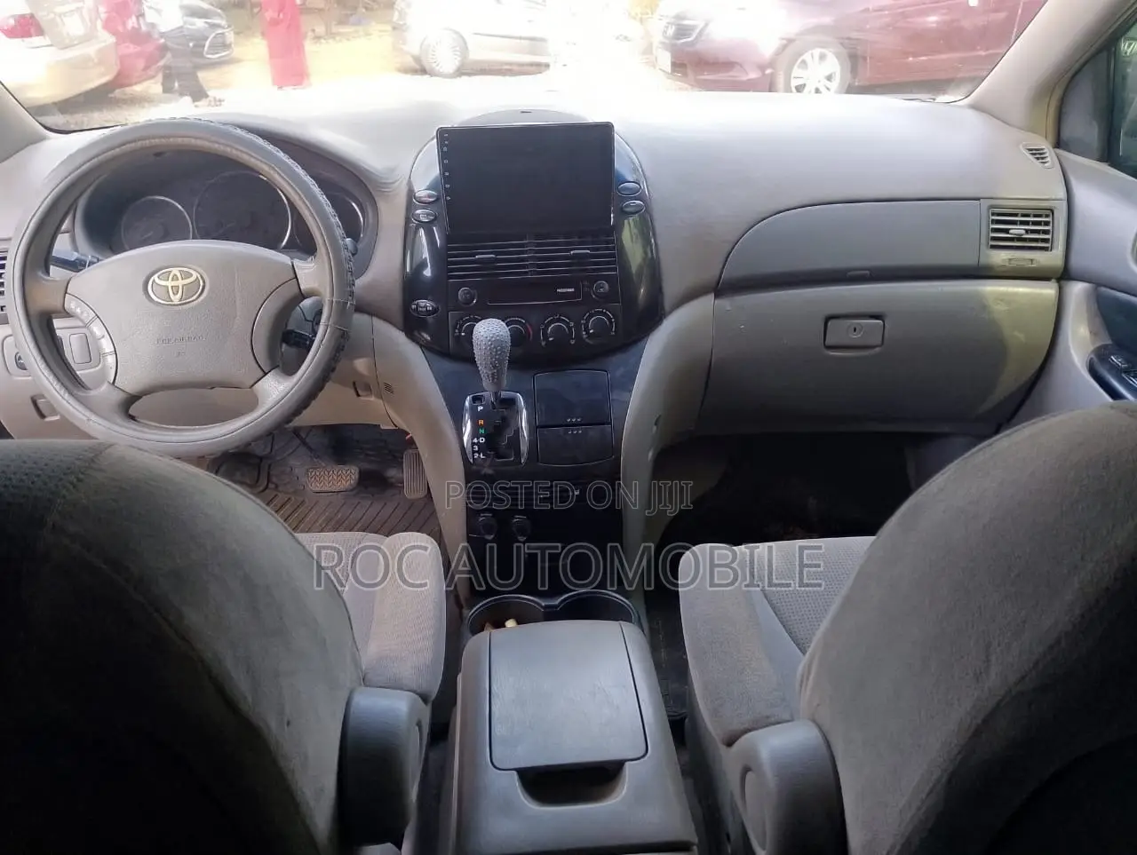 Toyota Sienna 2005 Silver