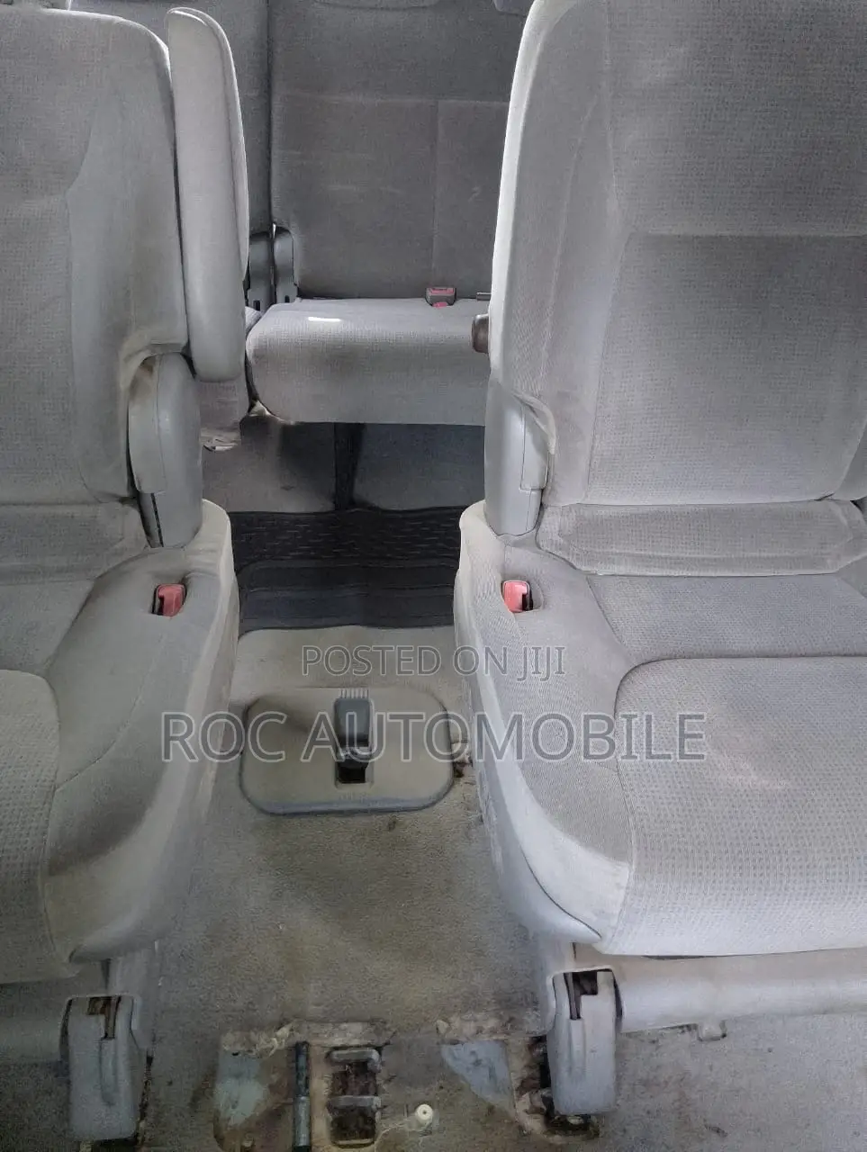 Toyota Sienna 2005 Silver