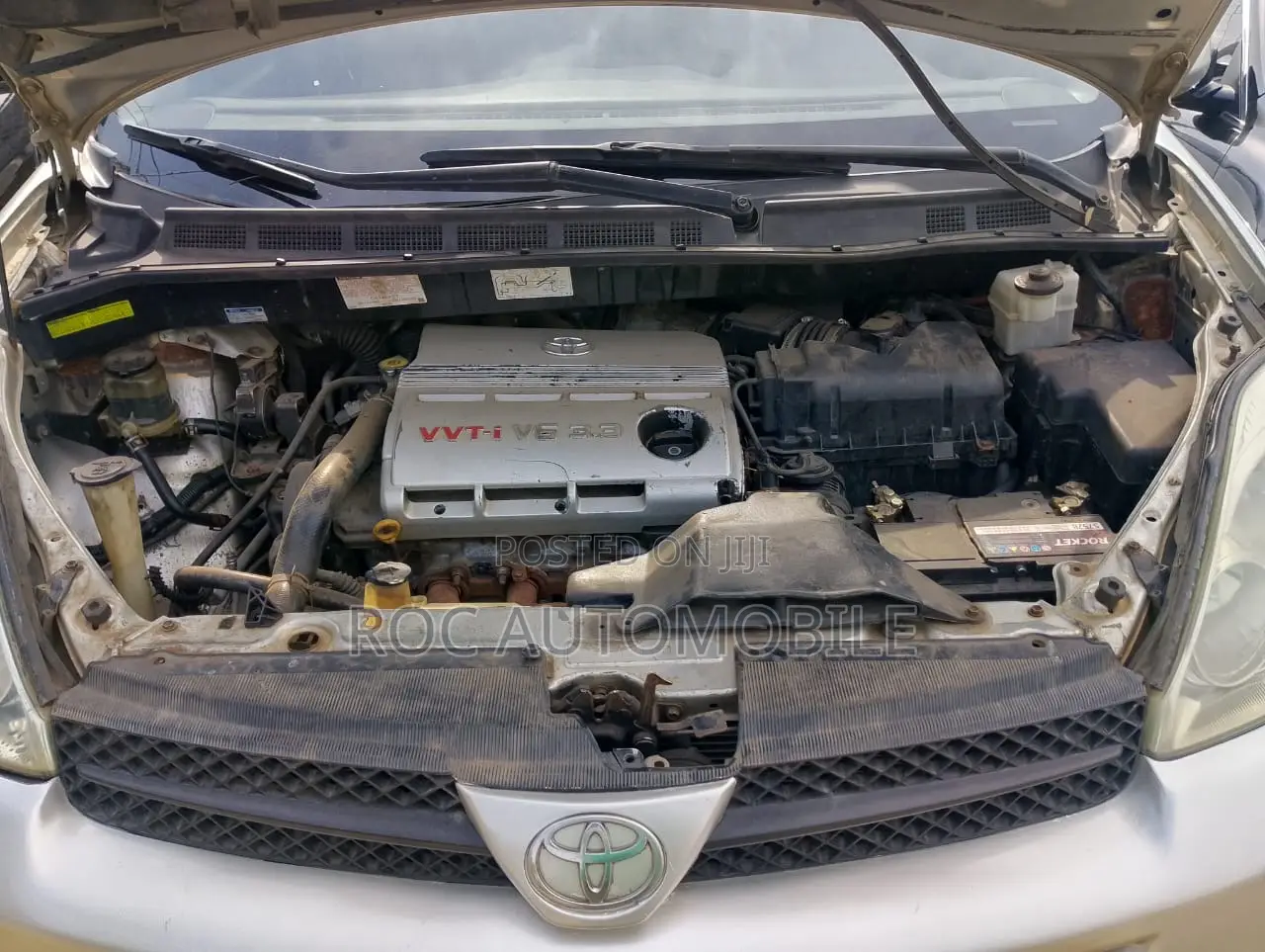Toyota Sienna 2005 Silver