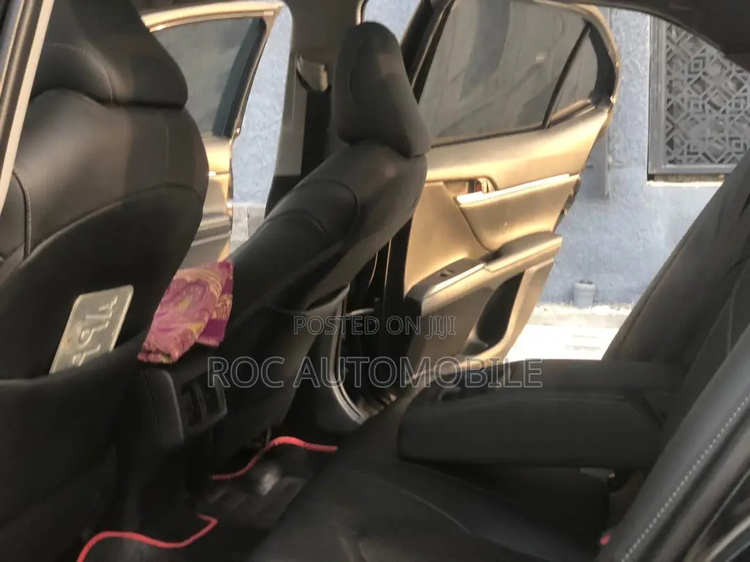 Toyota Camry 2020 Black
