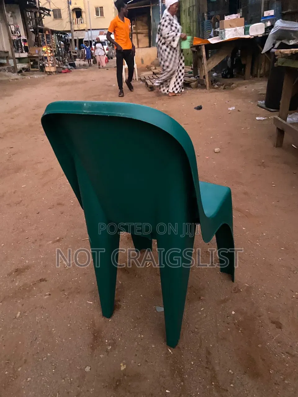Strong Plastic Chairs for Indoor Waiting Areas