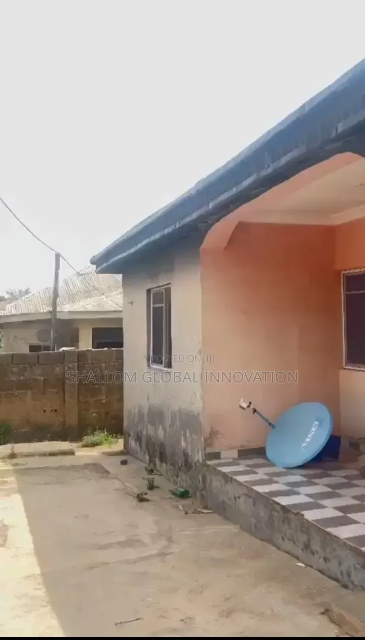 2bdrm Block of Flats in Elewuro, Akobo for sale