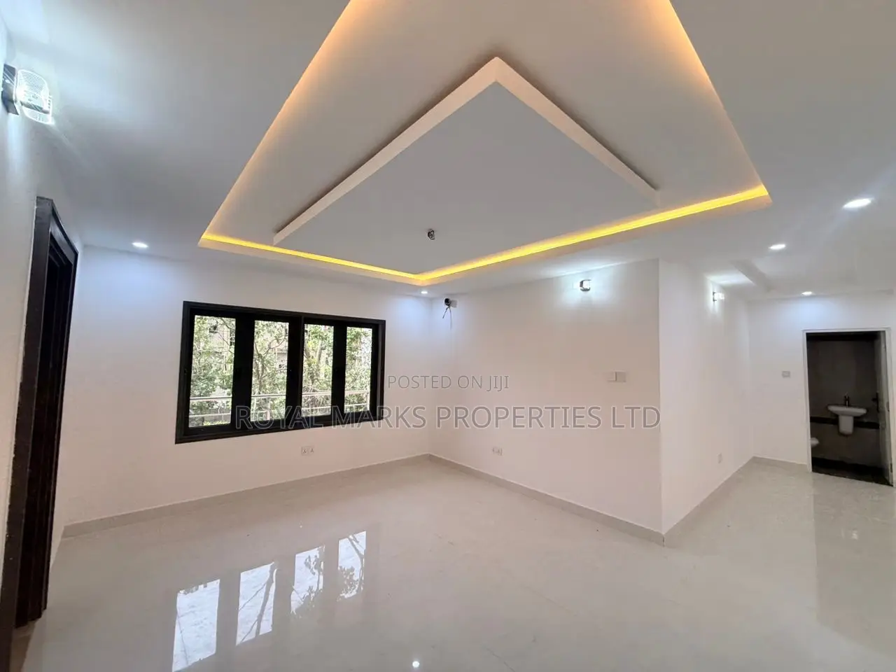 3bdrm Block of Flats in Katampe (Main) for sale