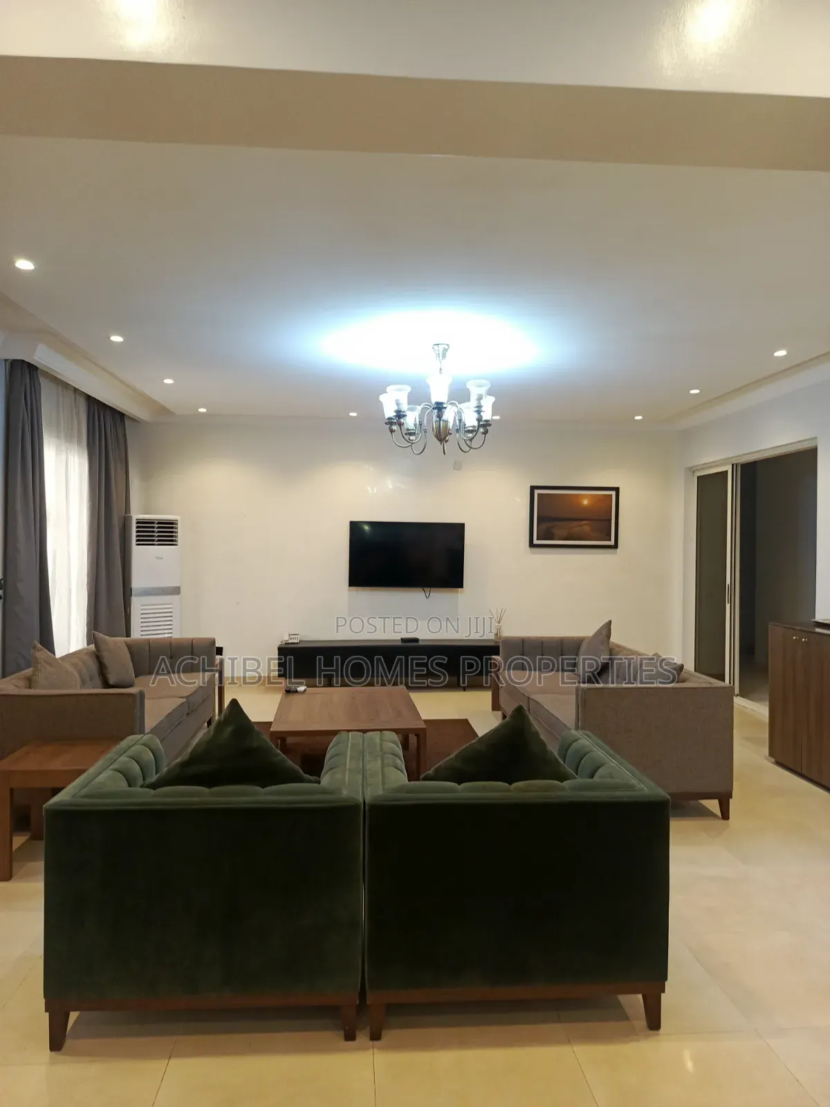 Furnished 3bdrm Apartment in Off Adeola Odeku for rent