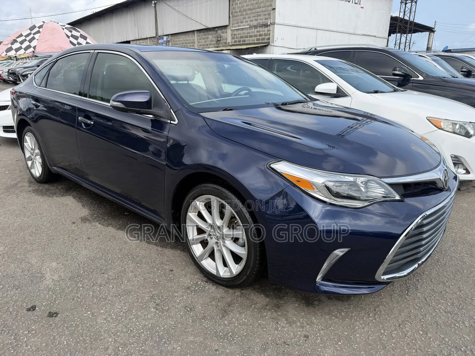 Toyota Avalon Limited Sedan FWD (3.5L 6cyl 6A) 2013 Blue