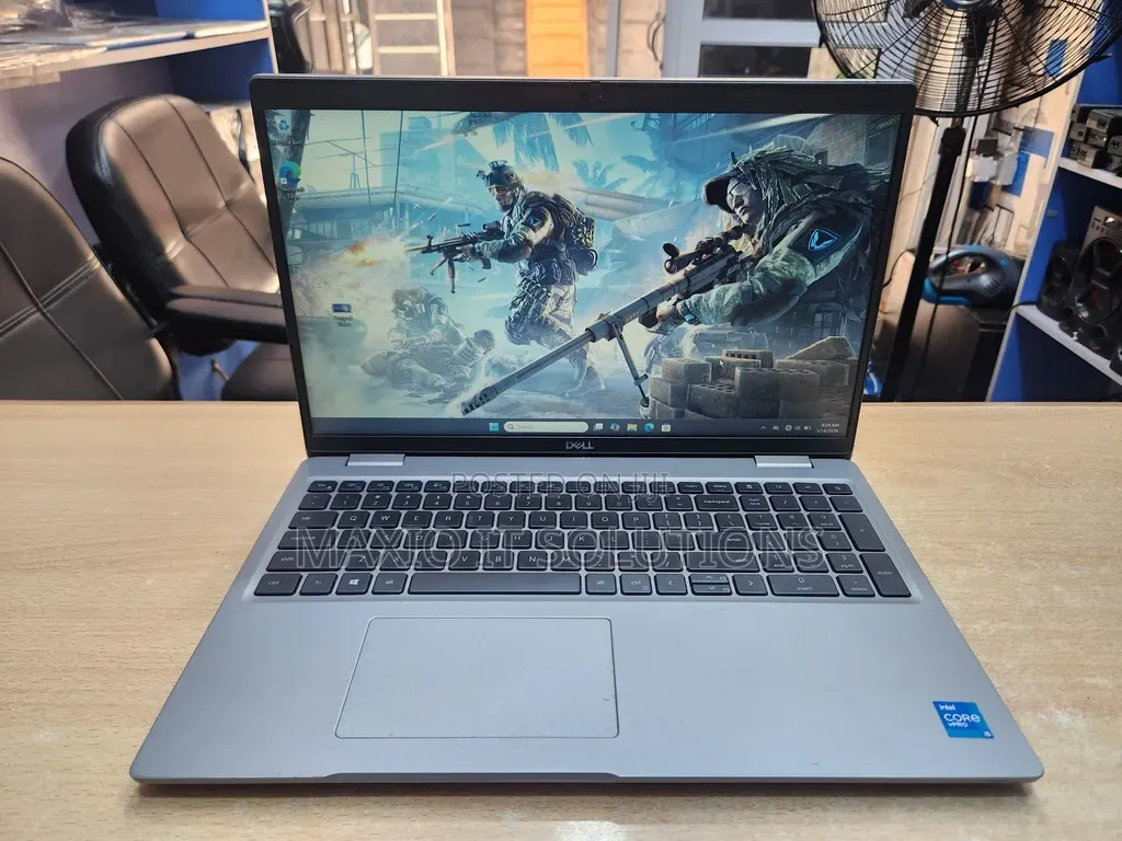 Laptop Dell Latitude 5520 8GB Intel Core i5 SSD 256GB