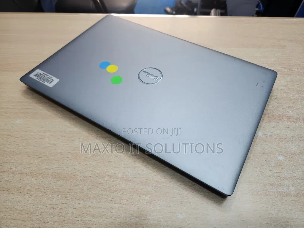 Laptop Dell Latitude 5520 8GB Intel Core i5 SSD 256GB