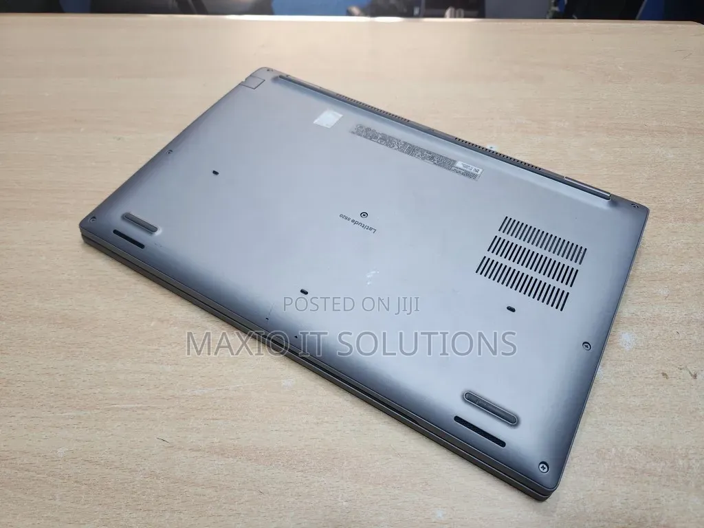 Laptop Dell Latitude 5520 8GB Intel Core i5 SSD 256GB
