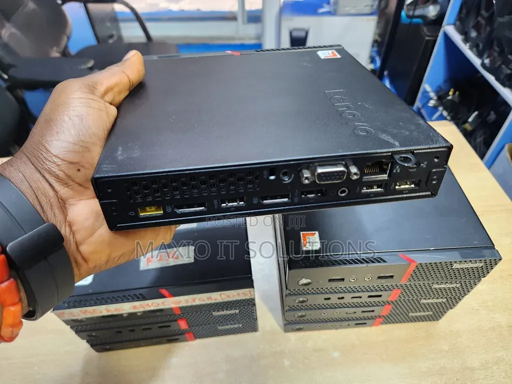 Desktop Computer Lenovo ThinkCentre M715 4GB AMD A10 HDD 500GB