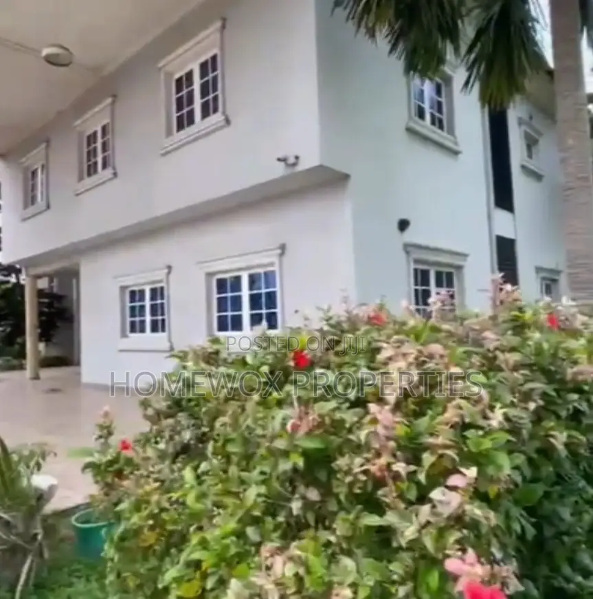 6bdrm Duplex in Obio-Akpor for sale
