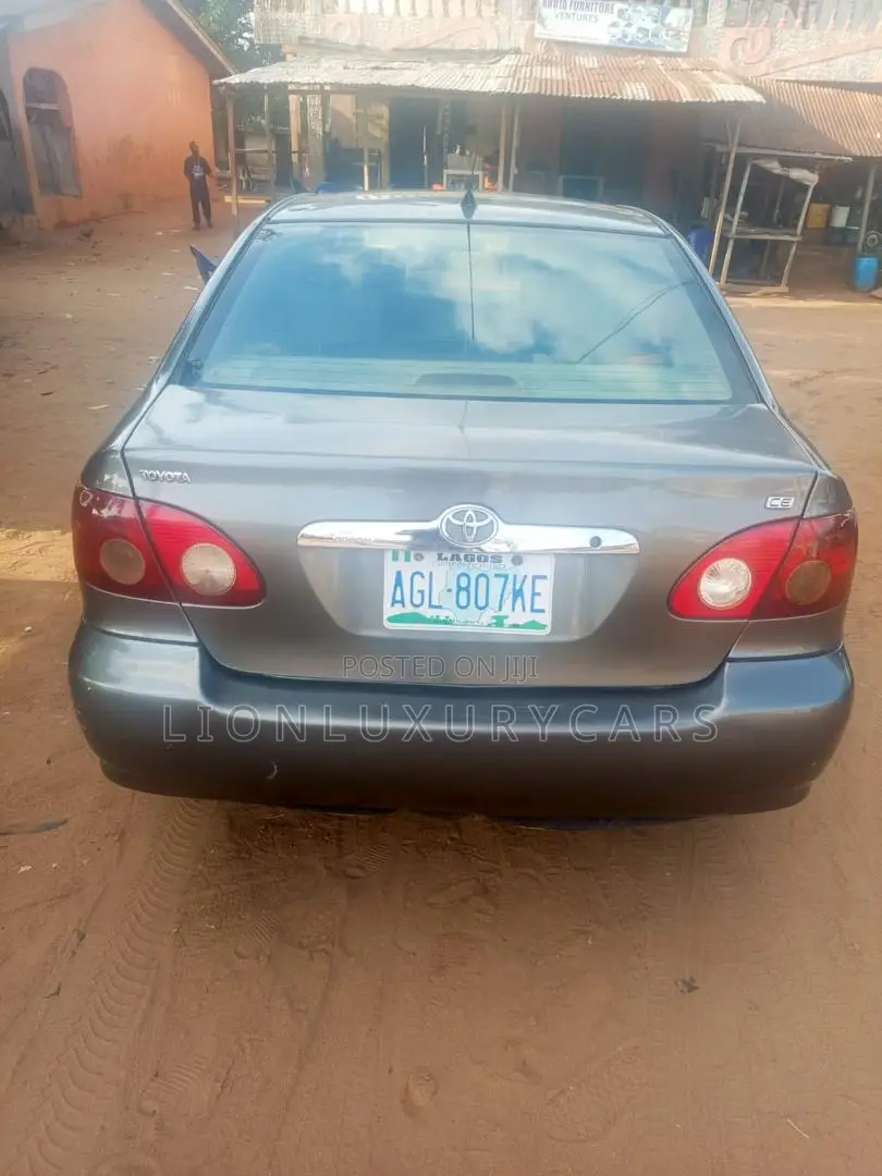 Toyota Corolla 2006 Black