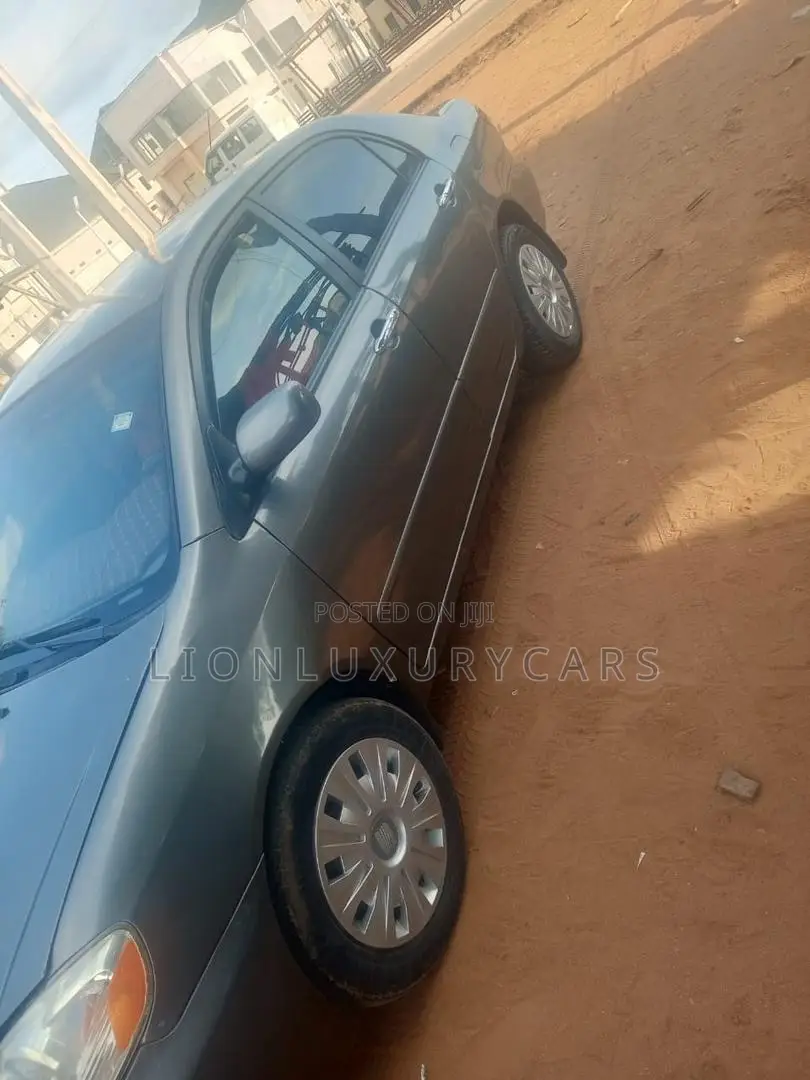 Toyota Corolla 2006 Black