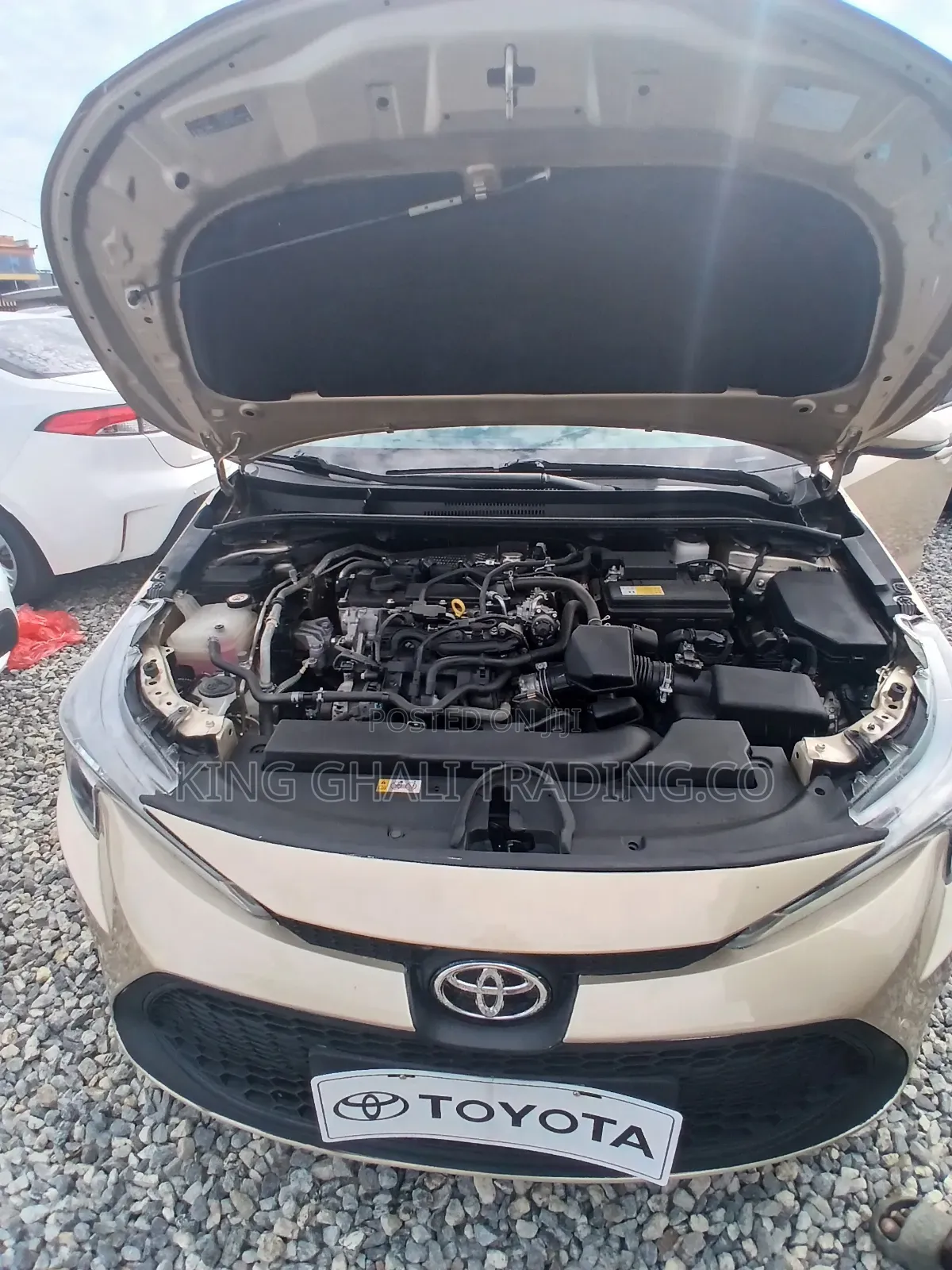 Toyota Corolla 2022 Gold