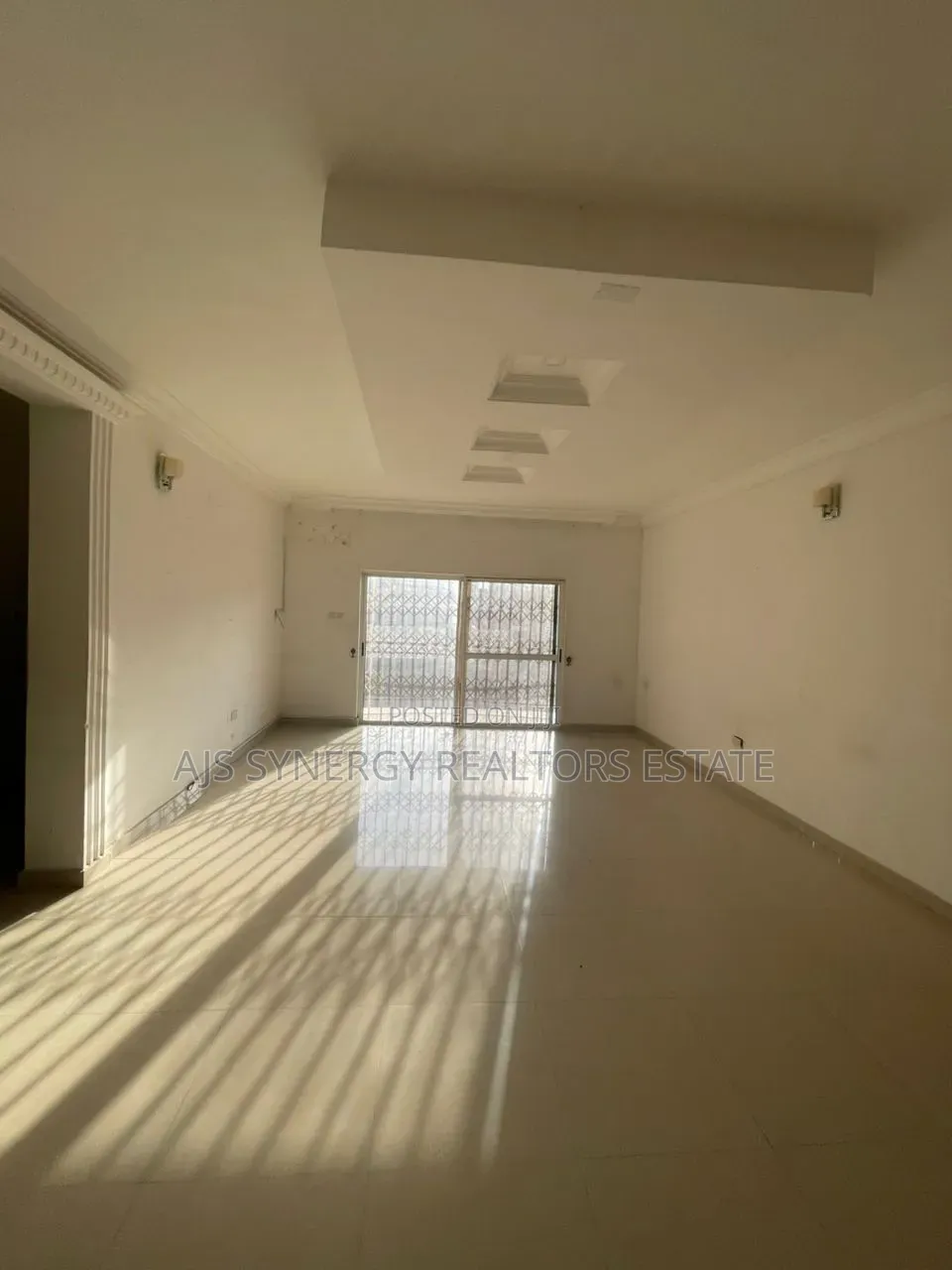 3bdrm Apartment in Ologolo for rent