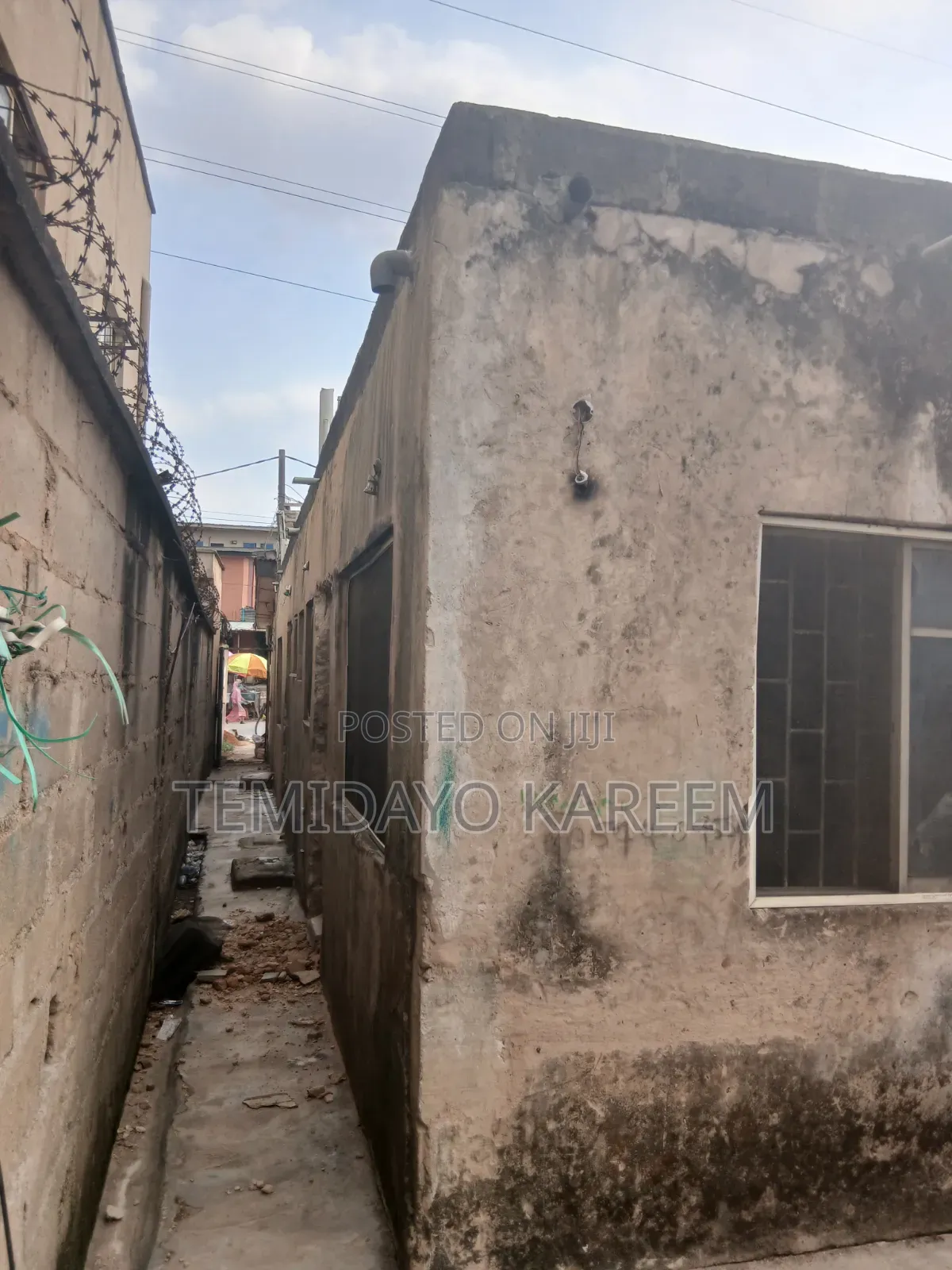 2bdrm Room & Parlour in Ojodu Berger for sale