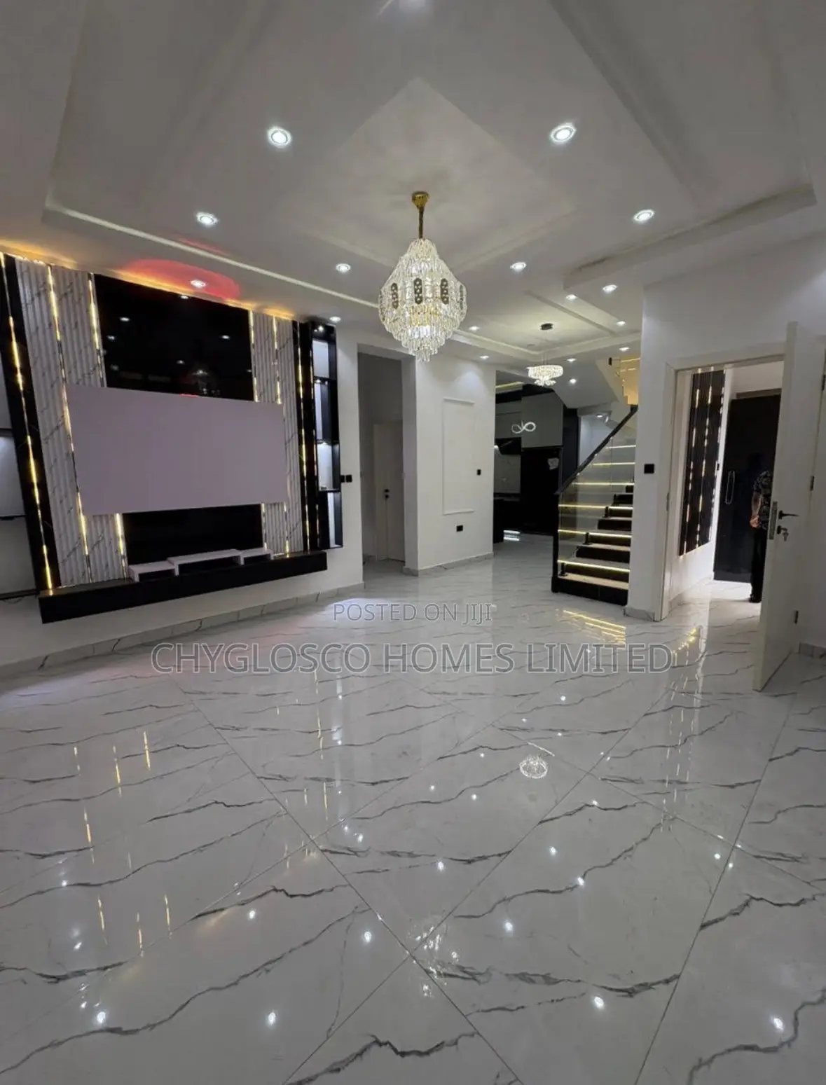 4bdrm Duplex in Eneka for sale