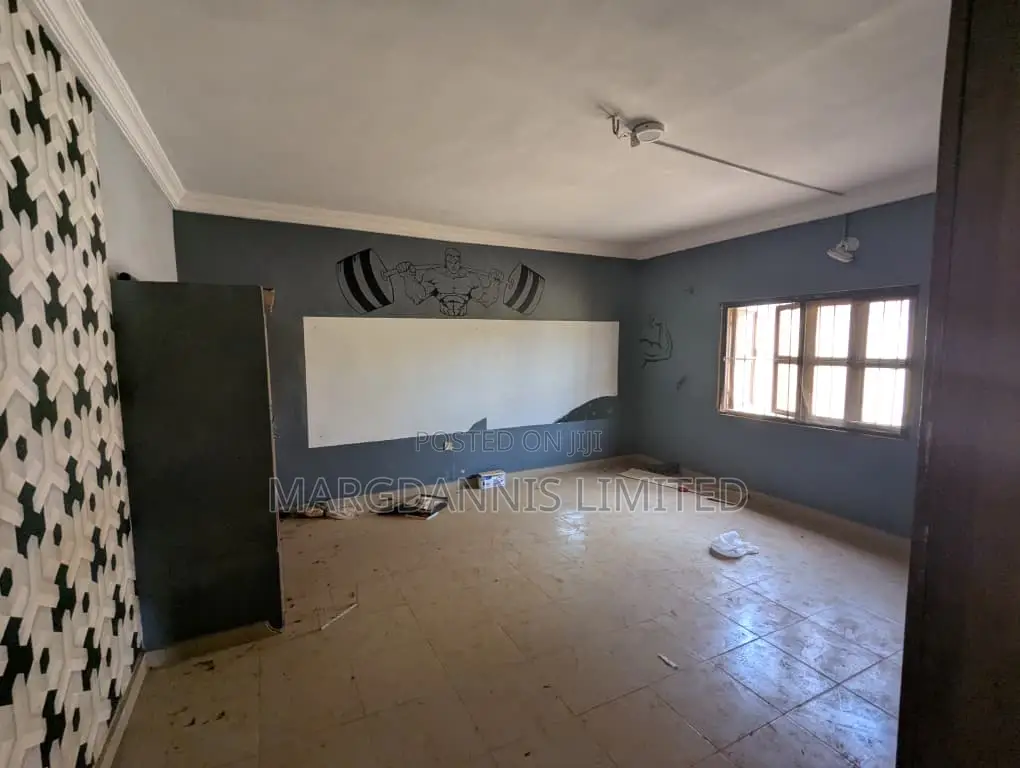 1bdrm Block of Flats in Ginti, Igbogbo for rent