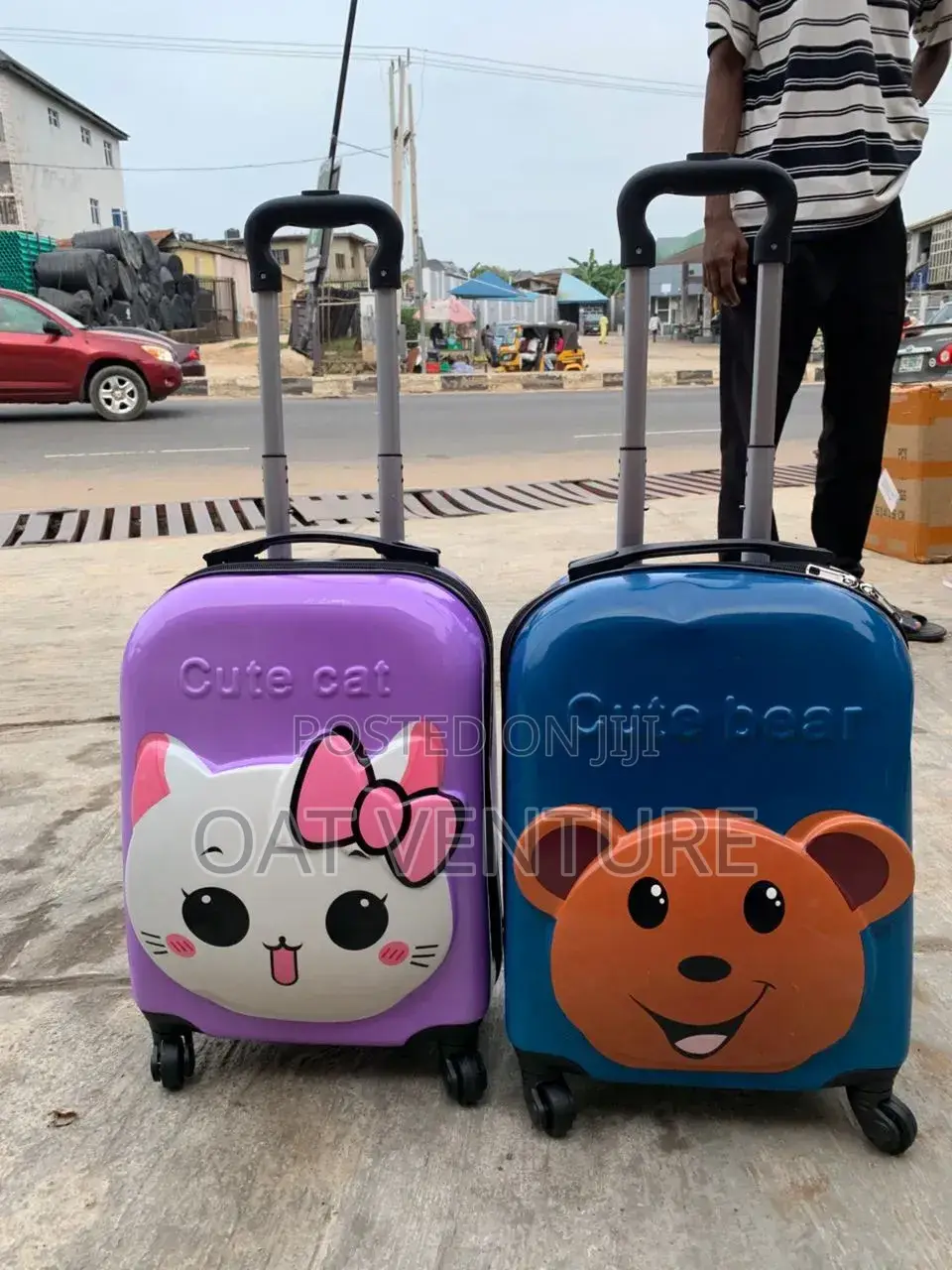 Premium Kids Traveling Bag / Suitcase With Wheels
