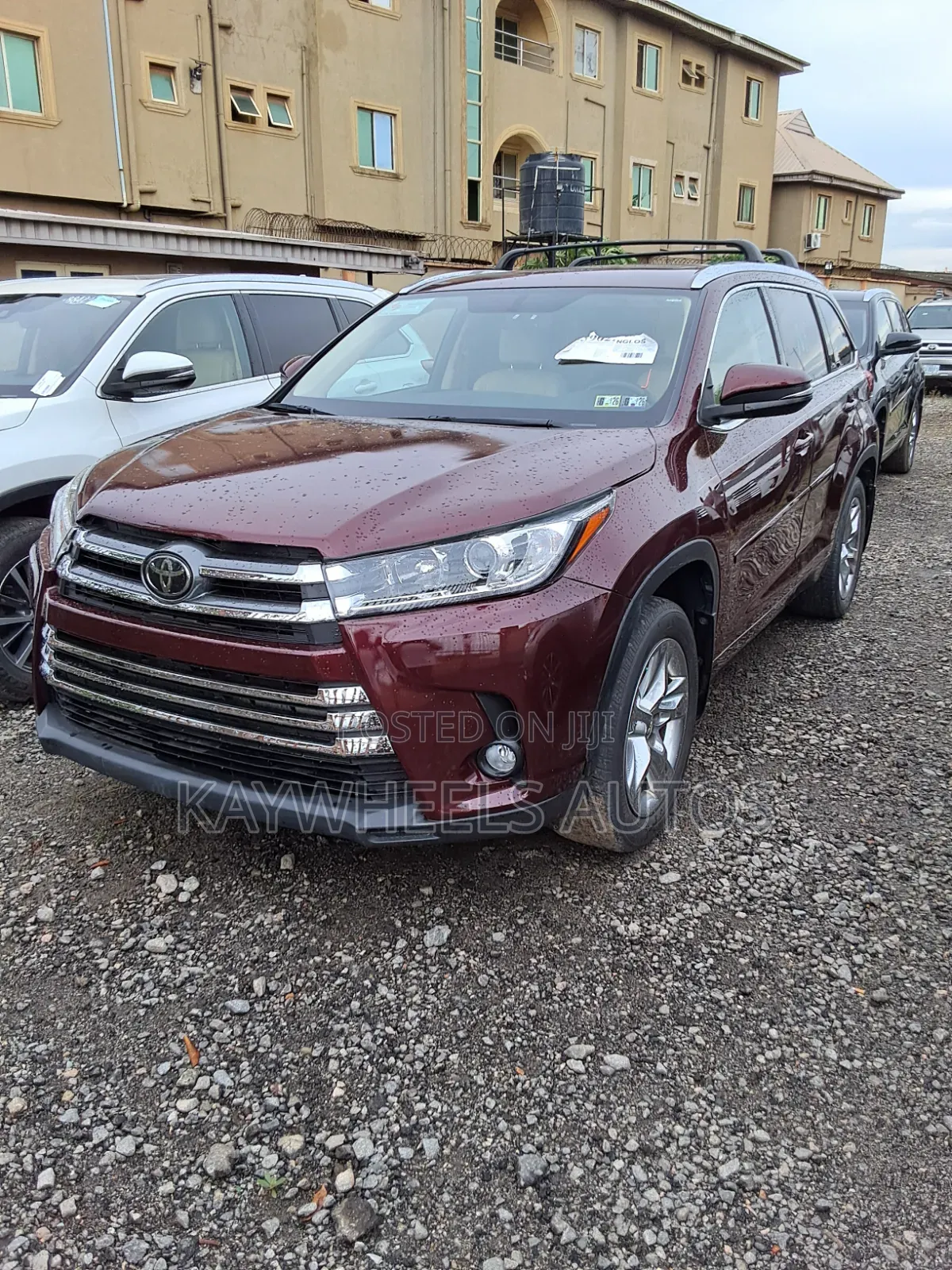 Toyota Highlander XLE V6 4x4 (3.5L 6cyl 6A) 2016 Red