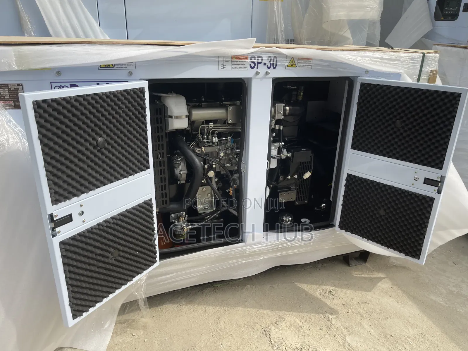 Industrial Perkins 30kva Soundproof Gen Set