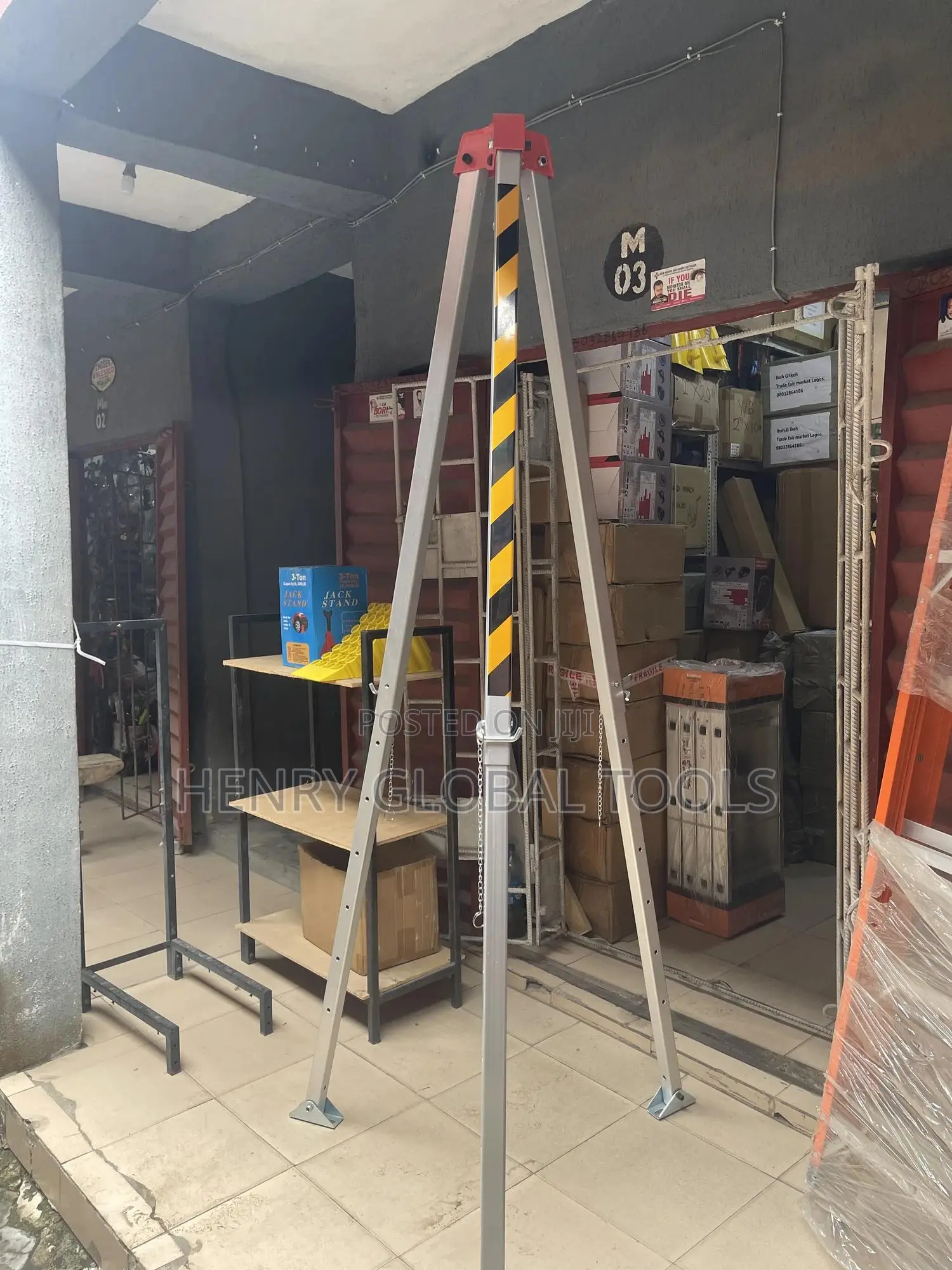 300kg 8ft Safety Manhole Tripod Stand