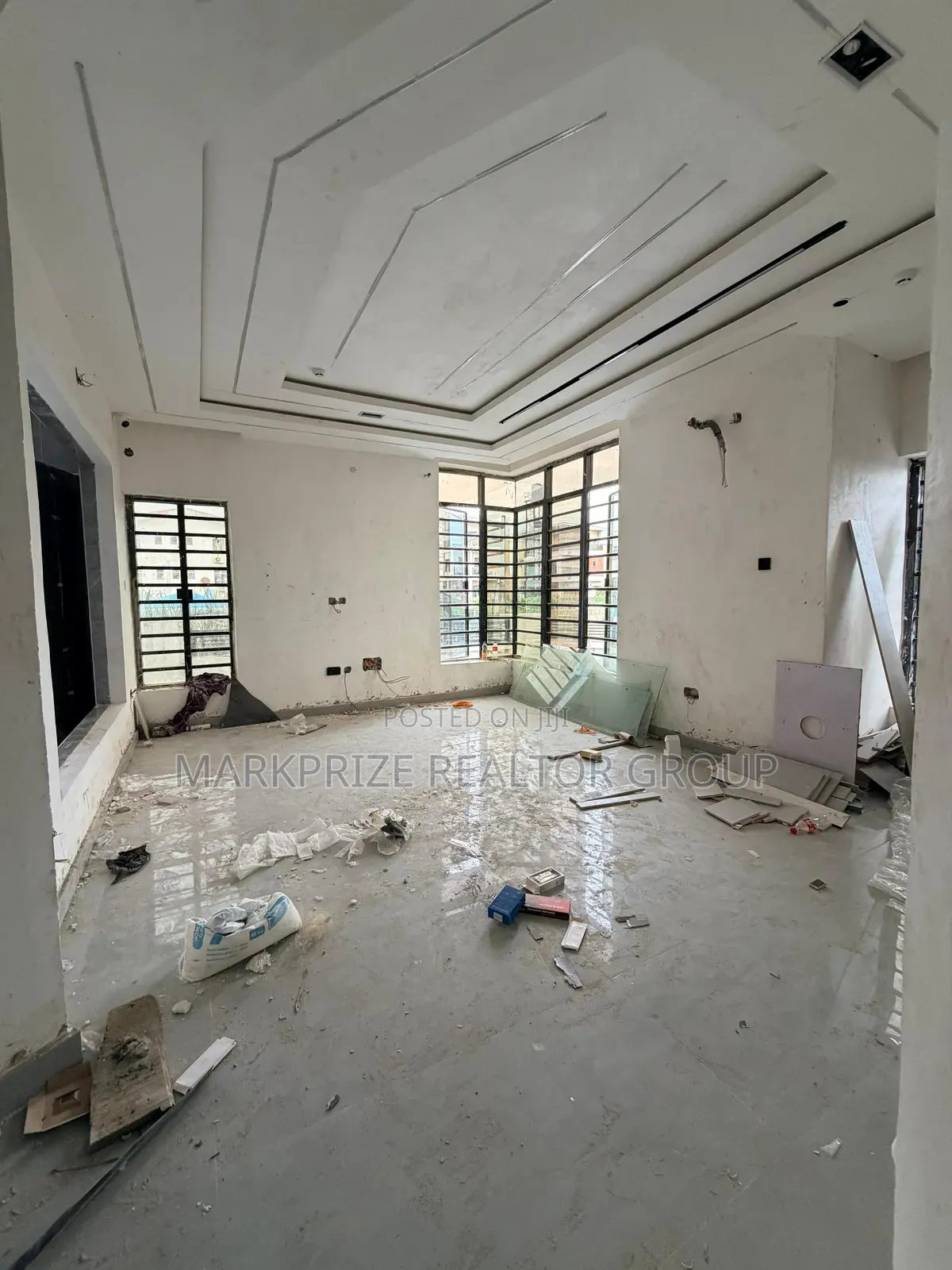 Furnished 4bdrm Duplex in Surulere Lagos for sale