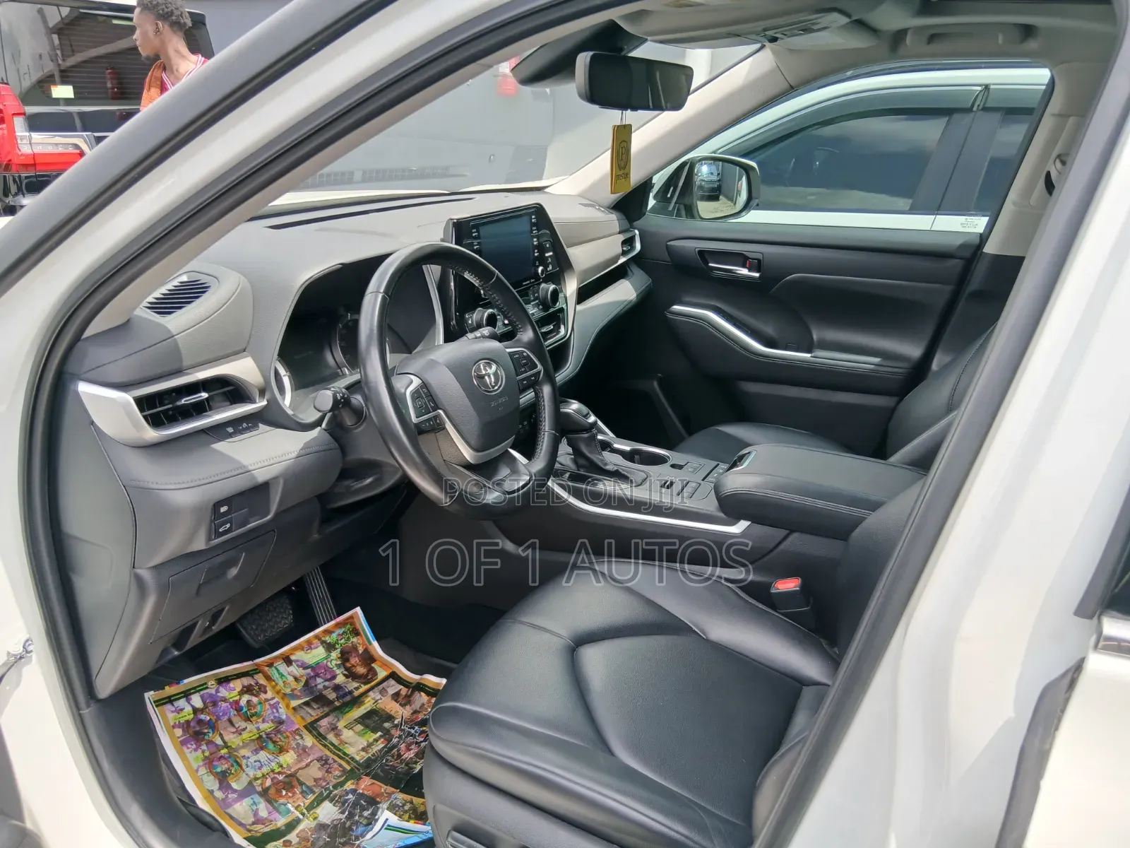 Toyota Highlander XLE 2022 White