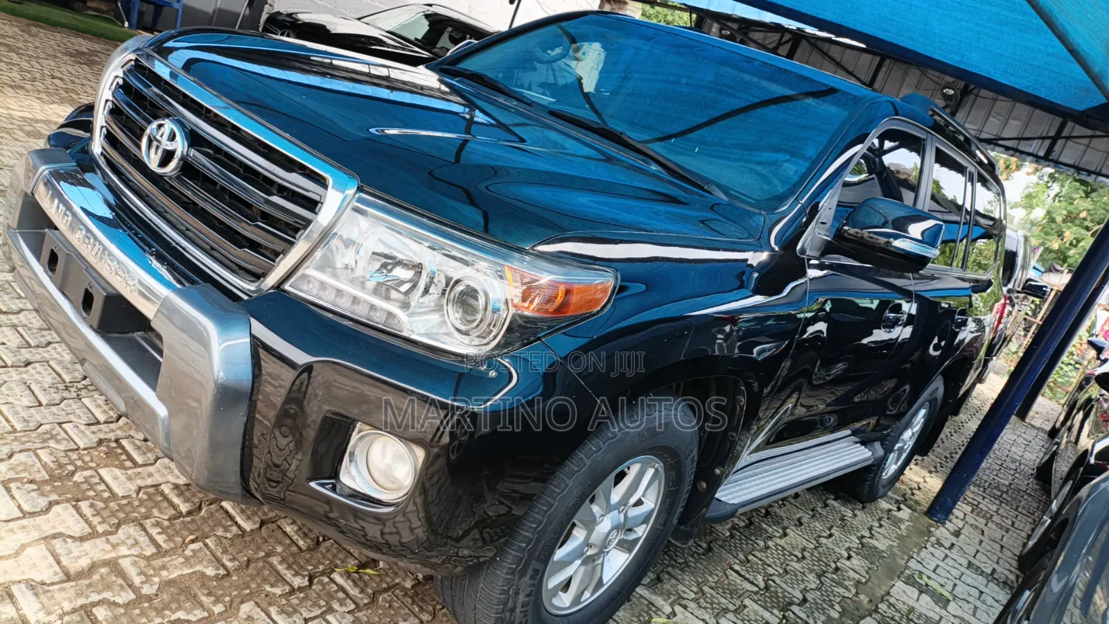 Toyota Land Cruiser 2014 Black