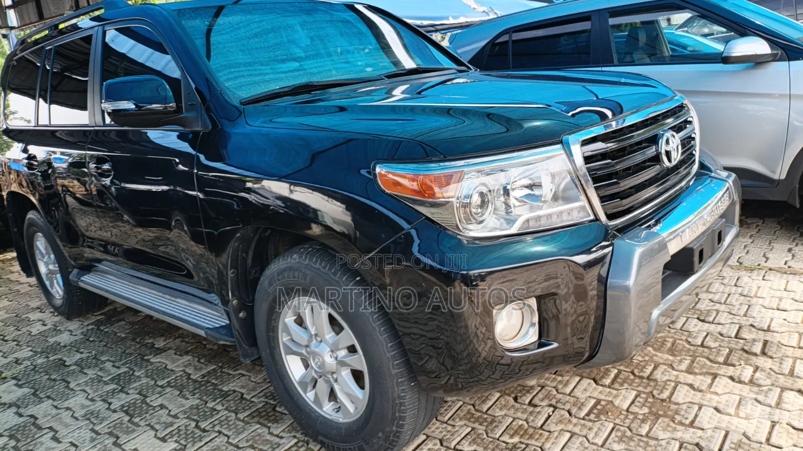 Toyota Land Cruiser 2014 Black
