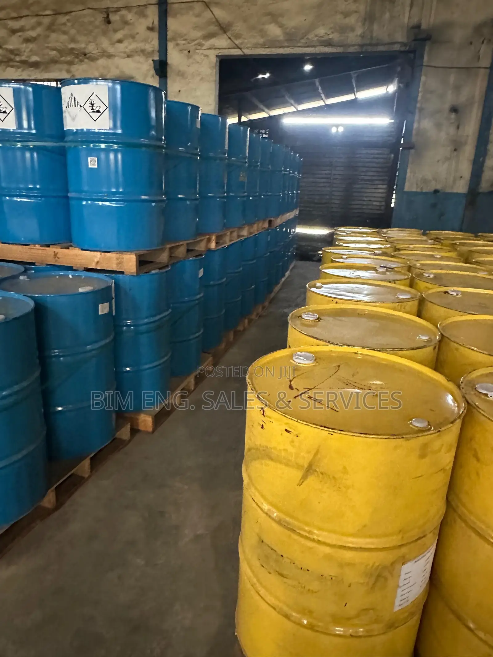 Drums of Xylene , Raw Sealer ,Polish,Toulene ,Resin ,Hardner