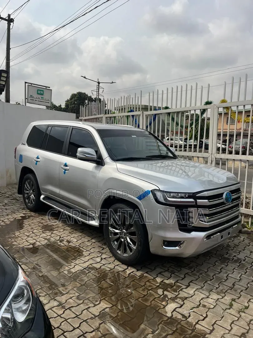 2024 Upgraded Land Cruiser Available for Rental