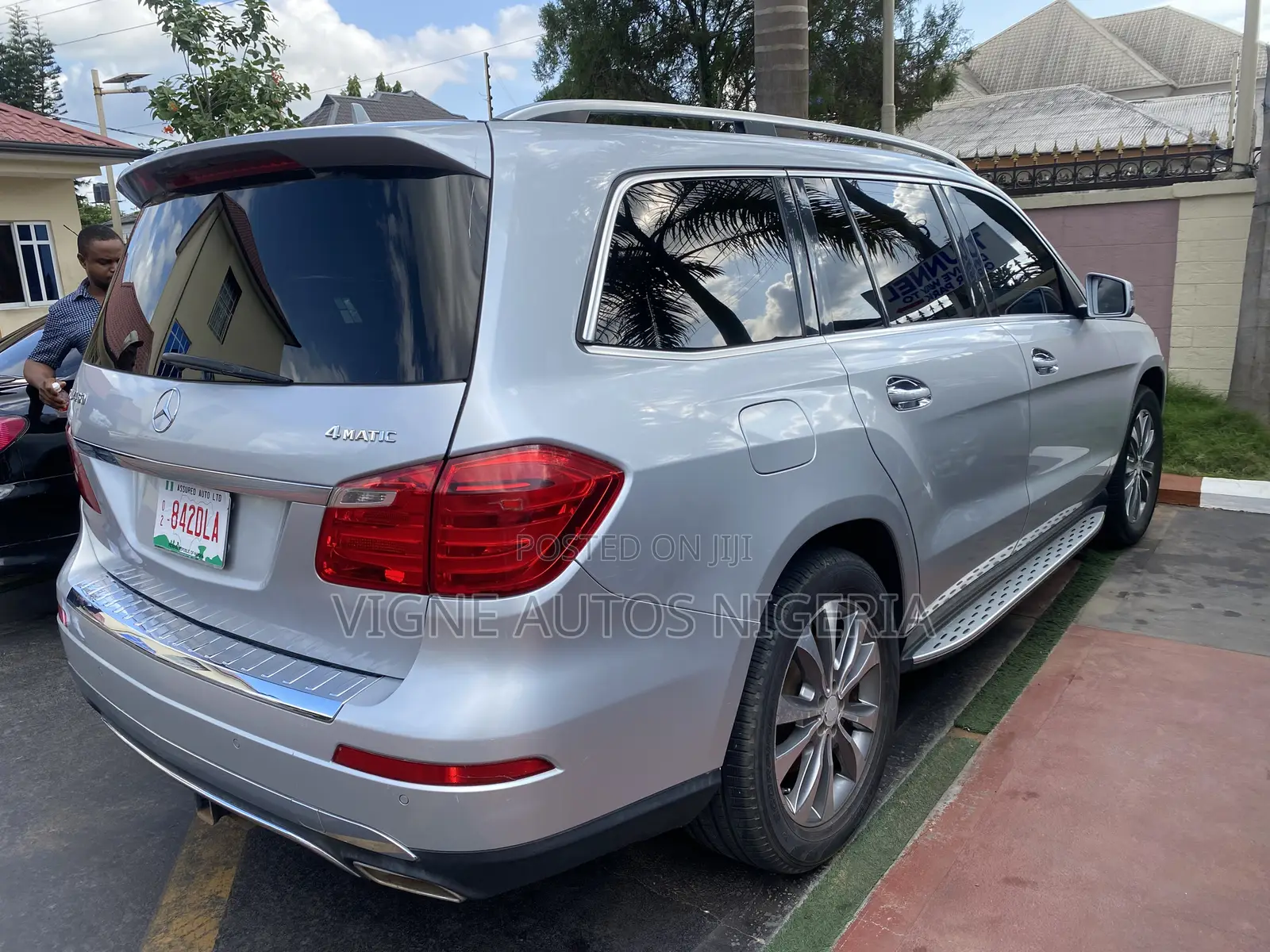 Mercedes-Benz GL-Class GL450 4MATIC 4dr SUV AWD (4.7L 8cyl Turbo 7A)
