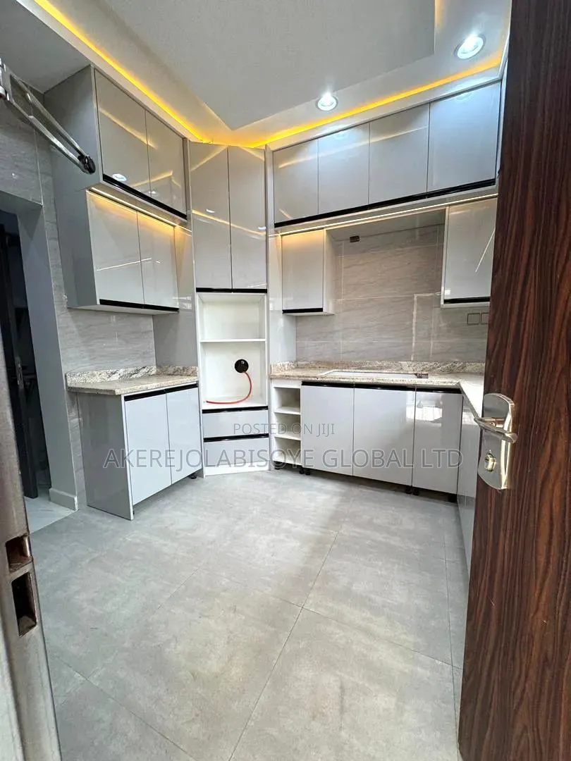 3bdrm Duplex in Gaduwa, Abuja for rent