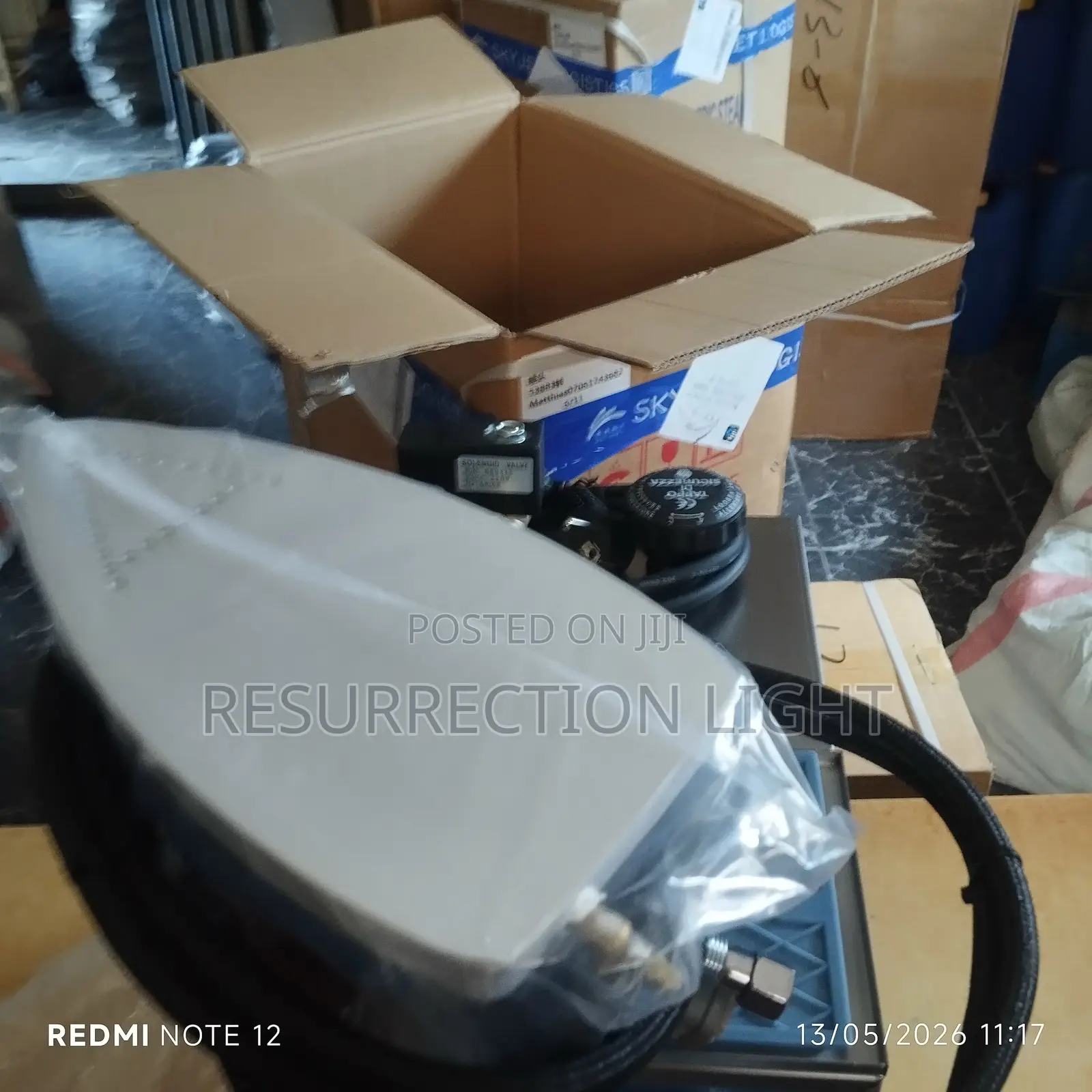 Top Quality, Rugged Brand New 5 Liters Pony Baby Industrial Steam Iron