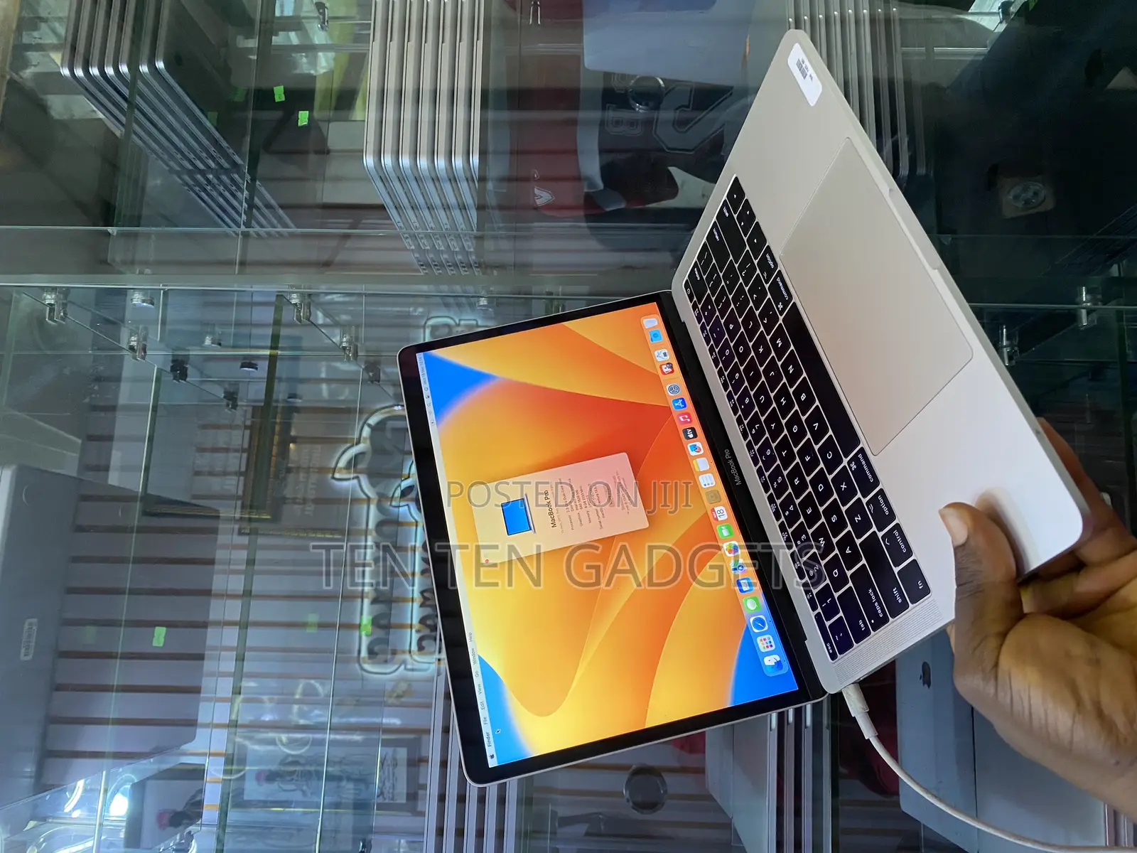 Laptop Apple MacBook Pro 2017 8GB Intel Core i5 SSD 256GB