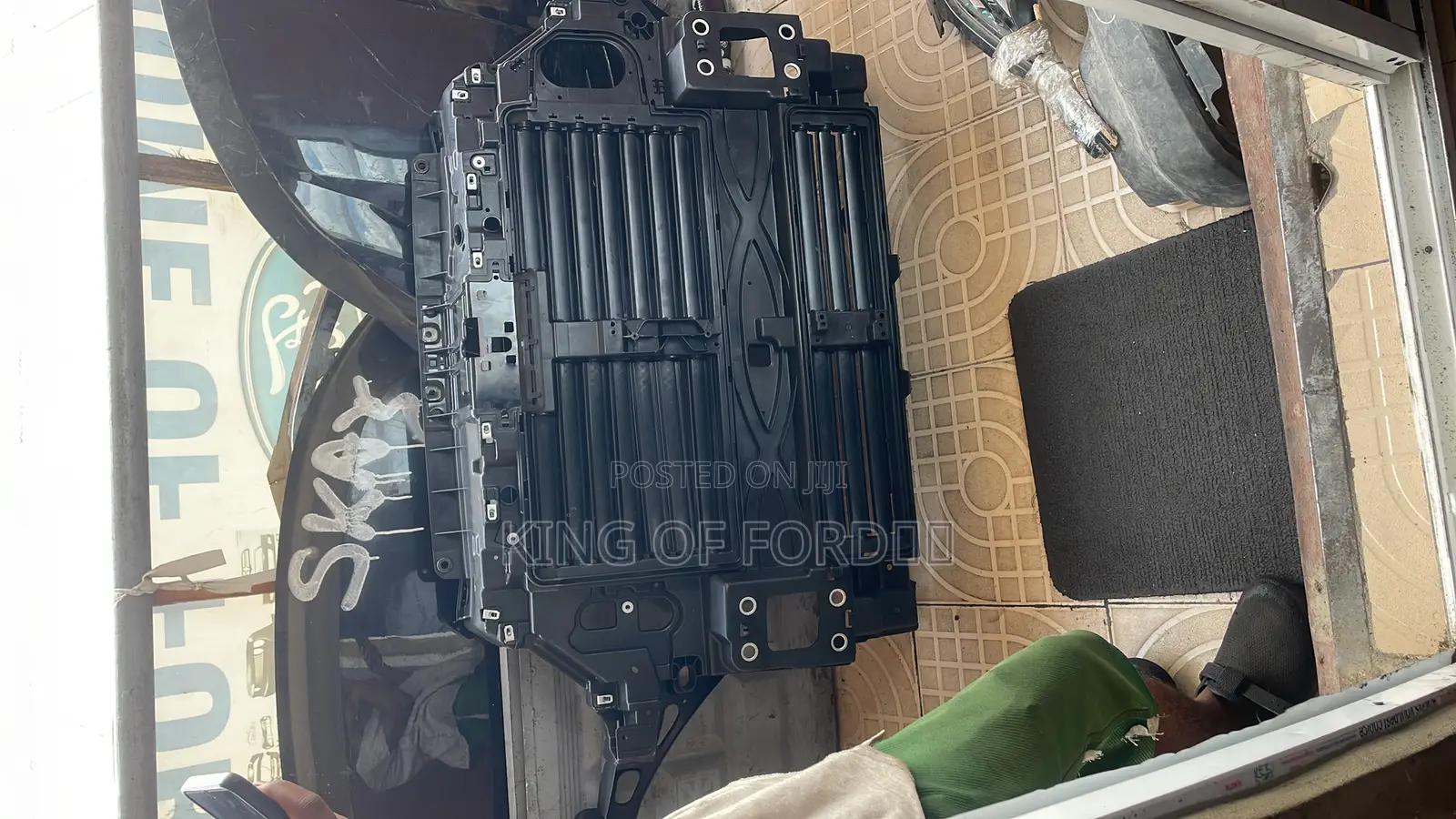 Ford Explorer 2023 Radiator Support/ Front Cut