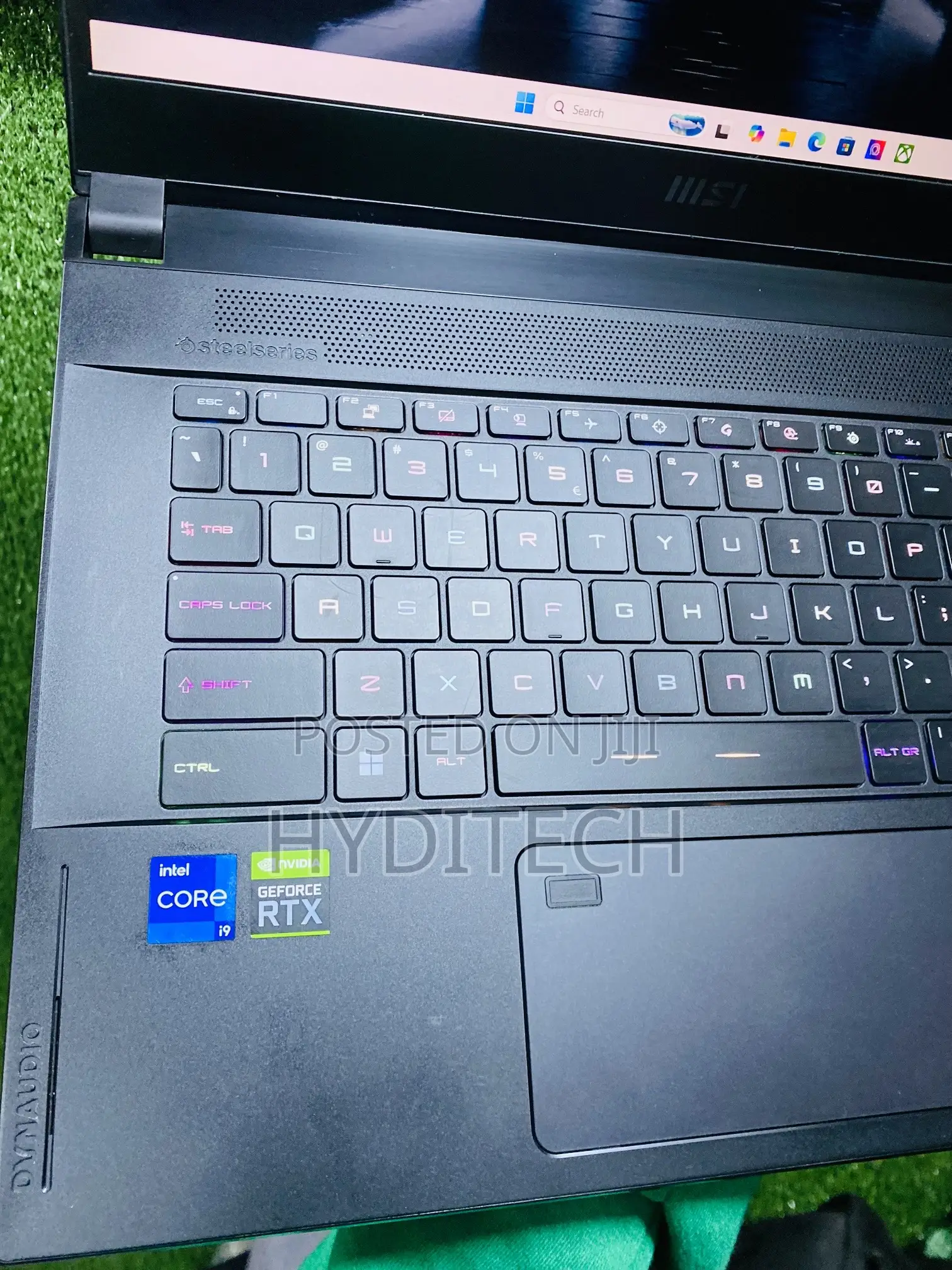Laptop MSI GS66 Stealth 12UHS 24GB Intel Core i9 SSD 1T