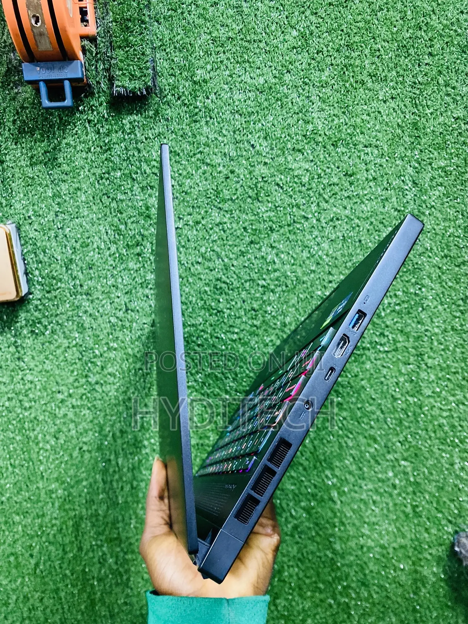 Laptop MSI GS66 Stealth 12UHS 24GB Intel Core i9 SSD 1T